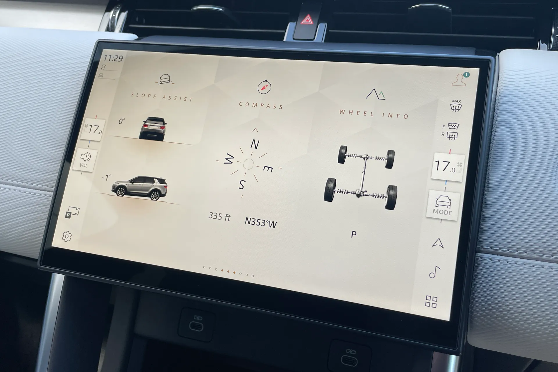 LAND ROVER DISCOVERY SPORT thumbnail image number 32