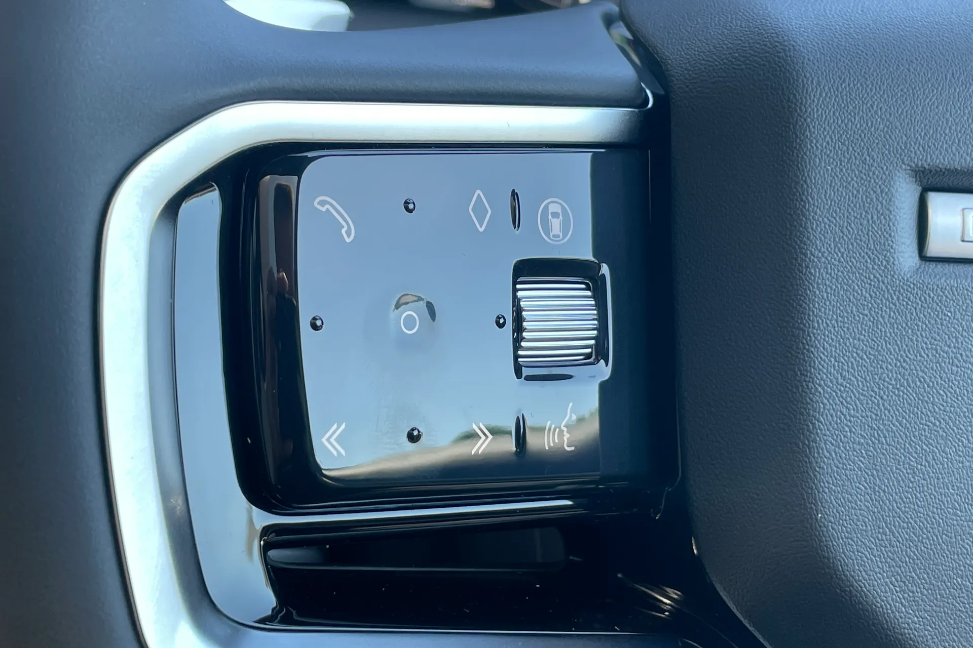 LAND ROVER DISCOVERY SPORT thumbnail image number 47