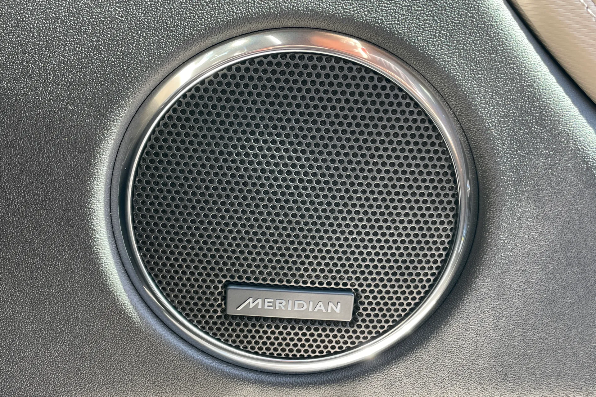 LAND ROVER DISCOVERY SPORT thumbnail image number 29