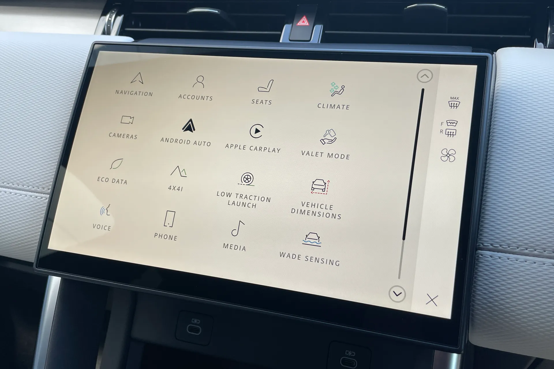 LAND ROVER DISCOVERY SPORT thumbnail image number 34