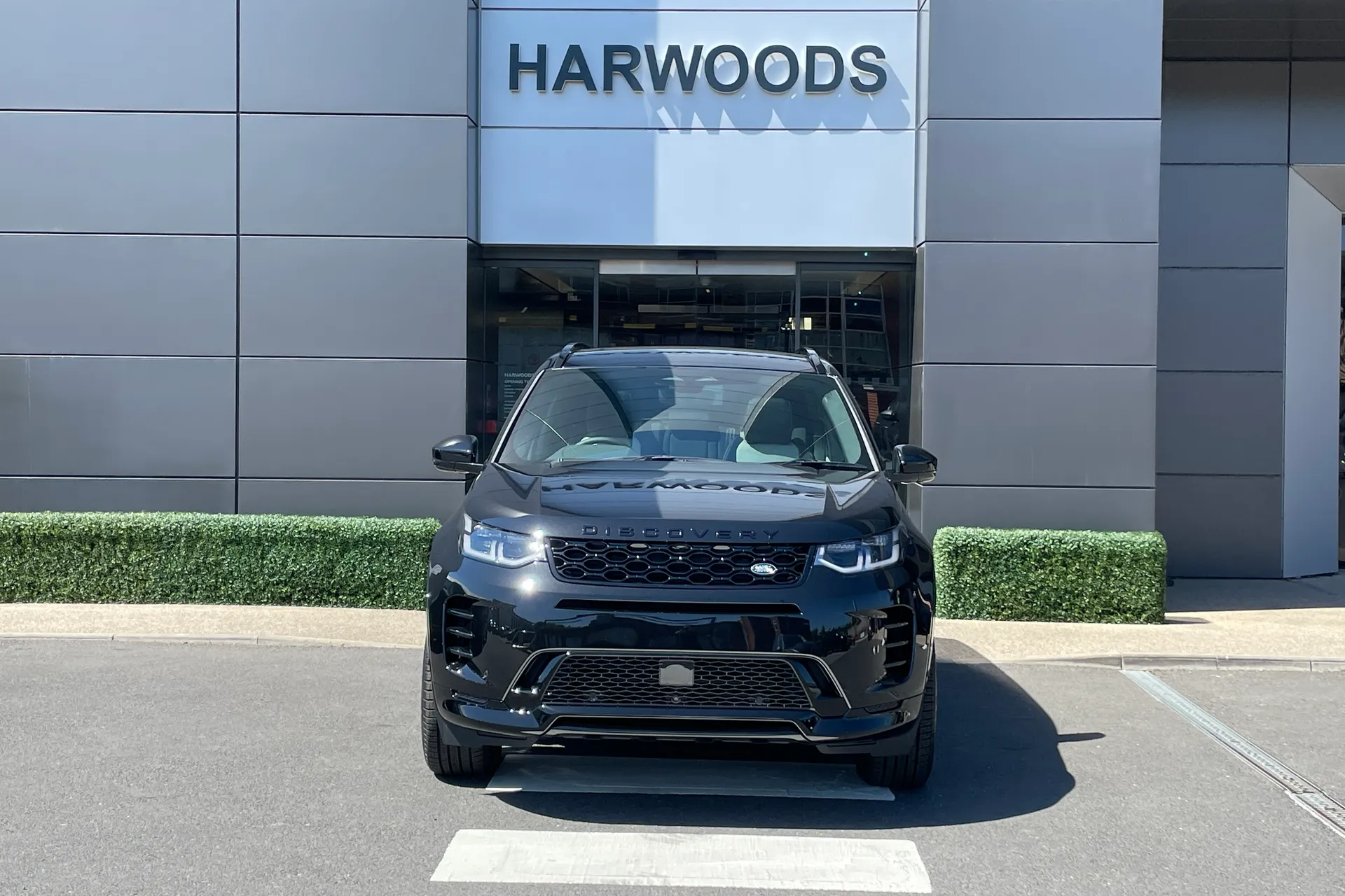 LAND ROVER DISCOVERY SPORT thumbnail image number 4