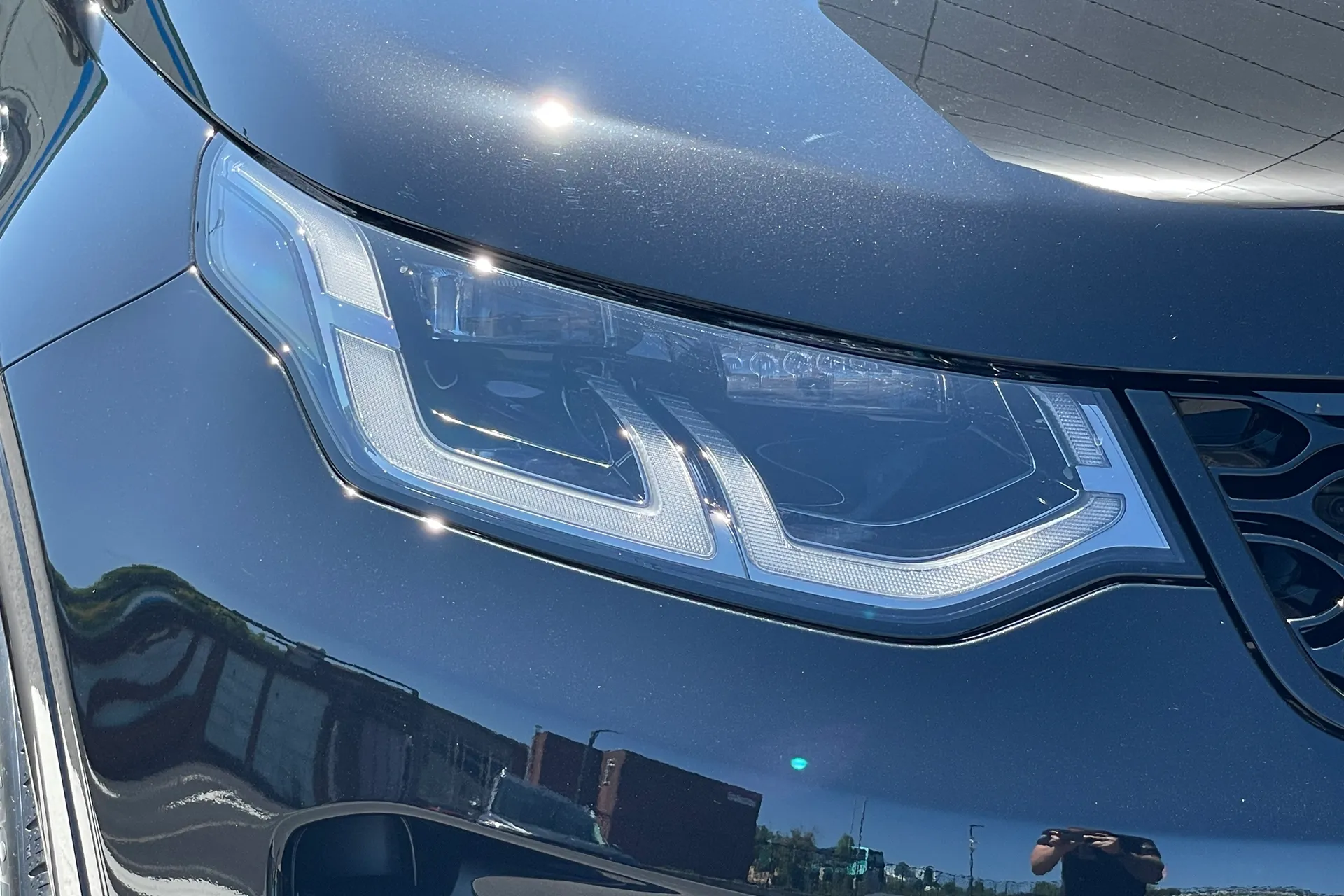 LAND ROVER DISCOVERY SPORT thumbnail image number 19