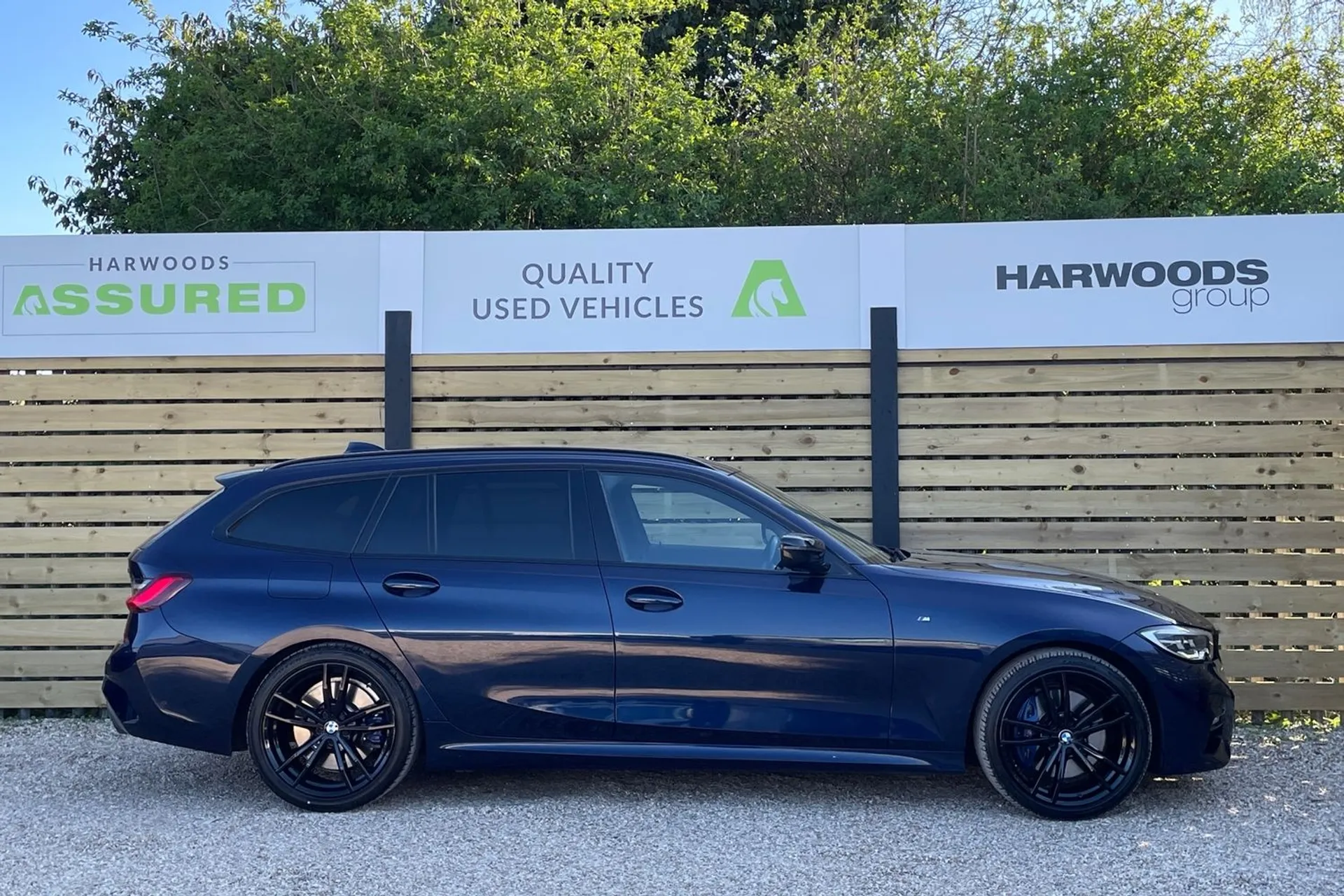 BMW 3 SERIES thumbnail image number 2