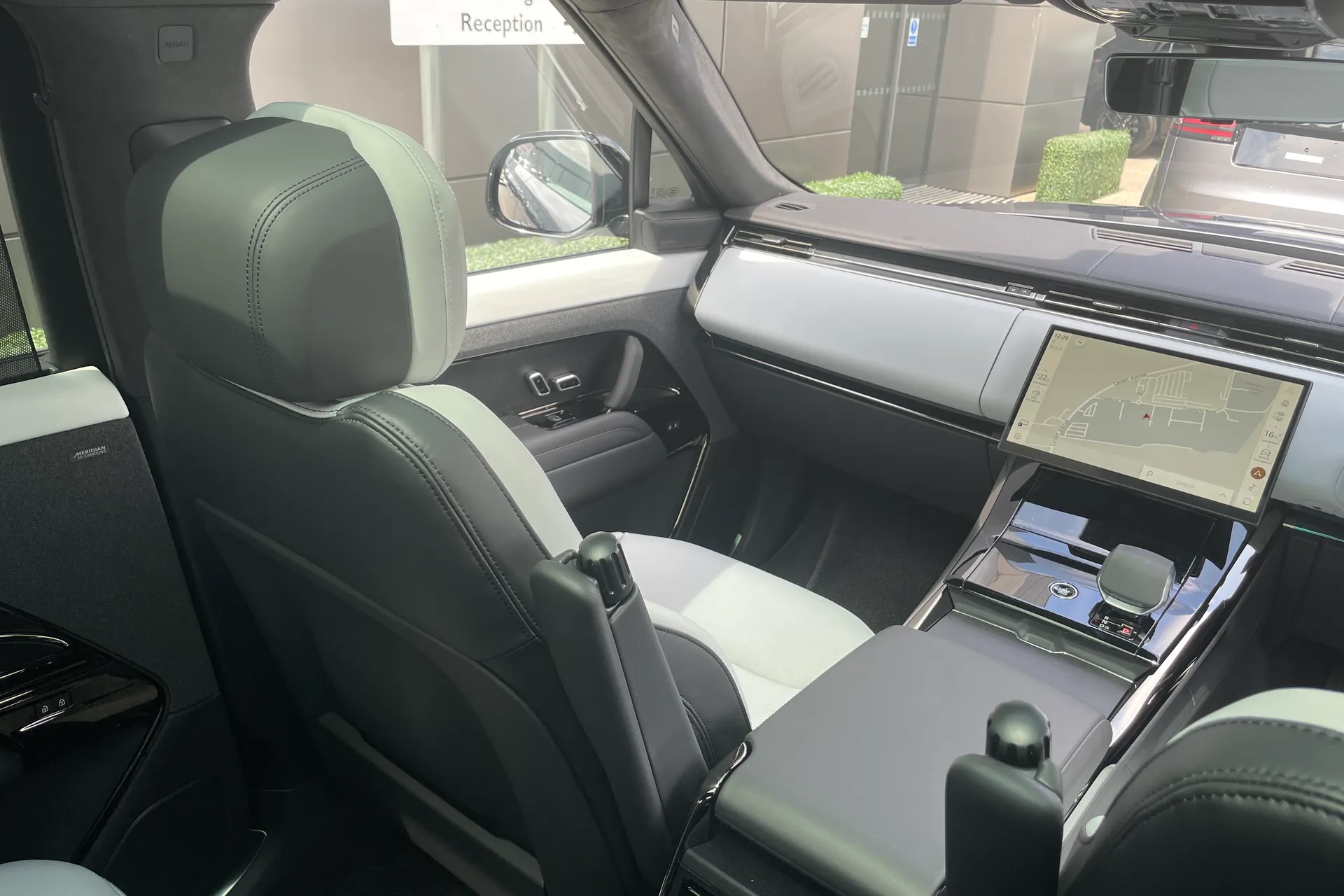 LAND ROVER RANGE ROVER SPORT thumbnail image number 36