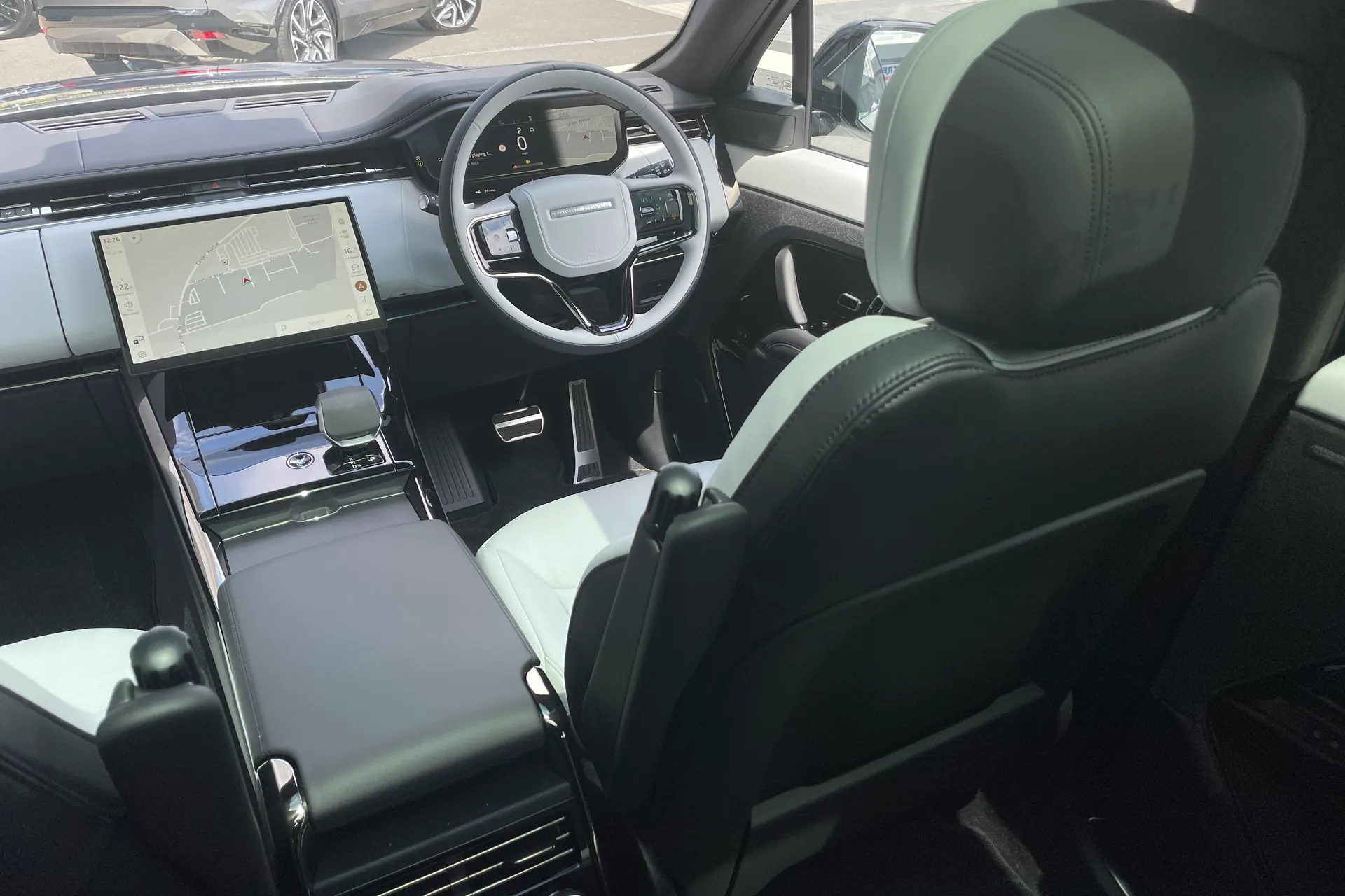 LAND ROVER RANGE ROVER SPORT thumbnail image number 38