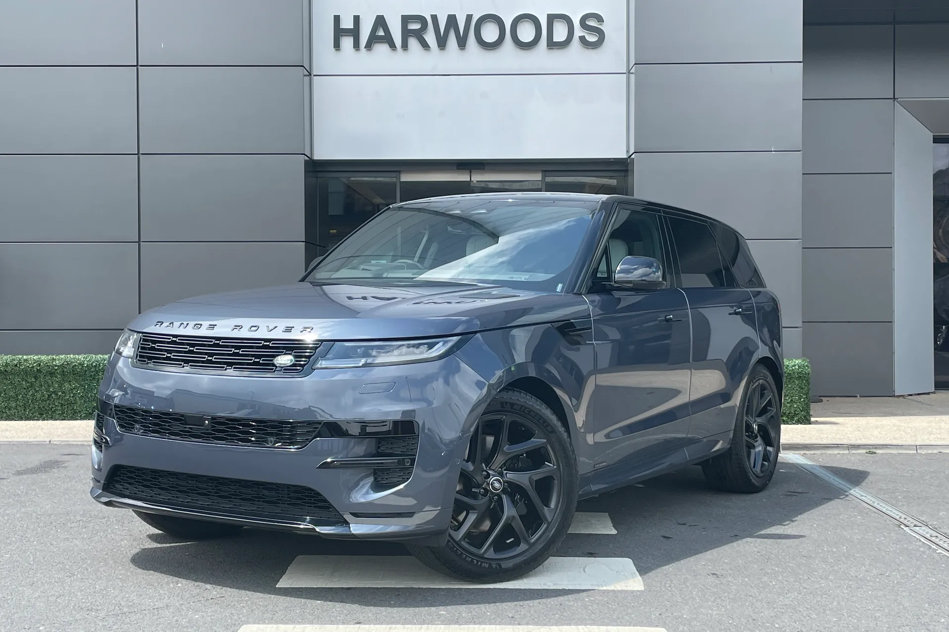 LAND ROVER RANGE ROVER SPORT thumbnail image number 10