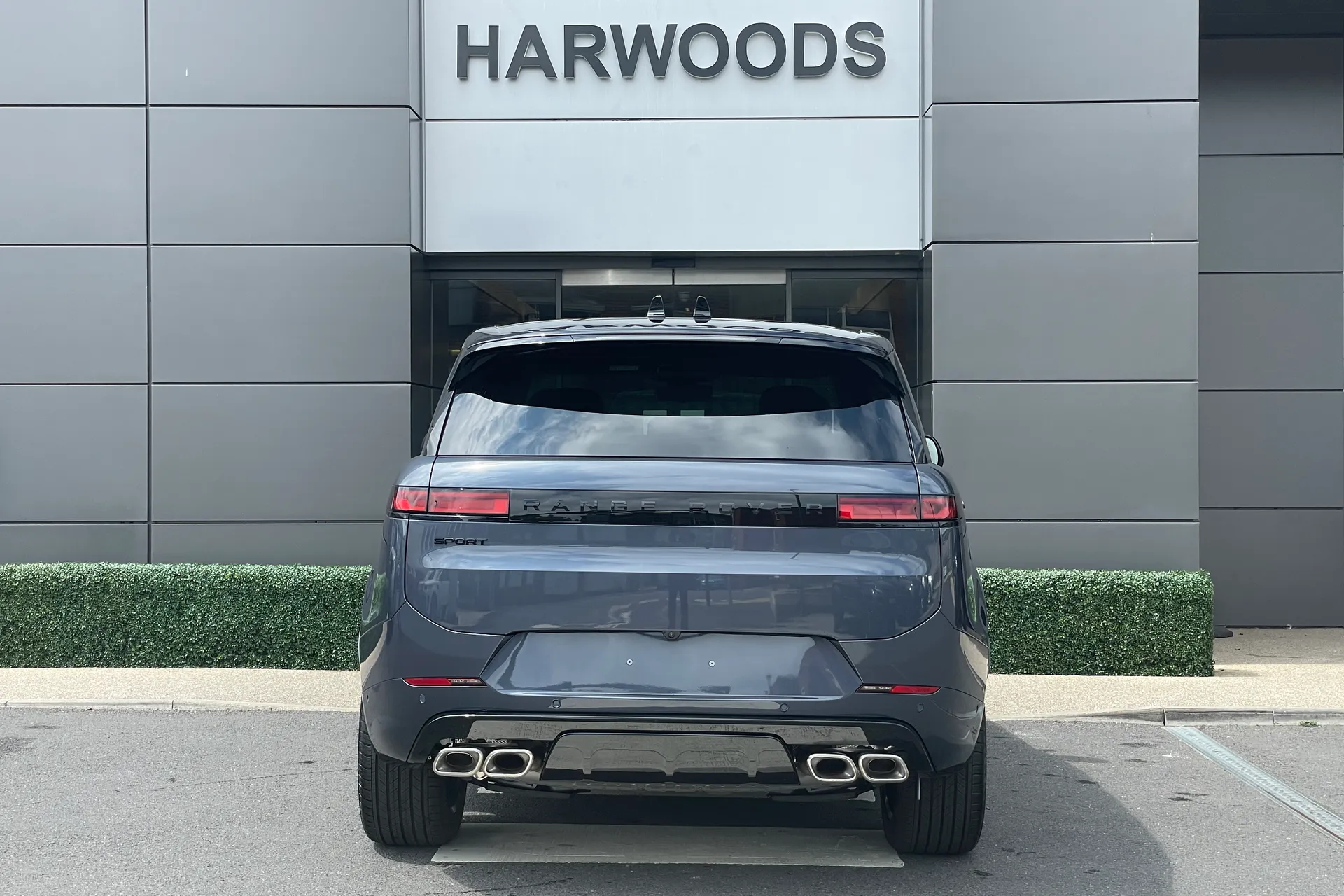 LAND ROVER RANGE ROVER SPORT thumbnail image number 15