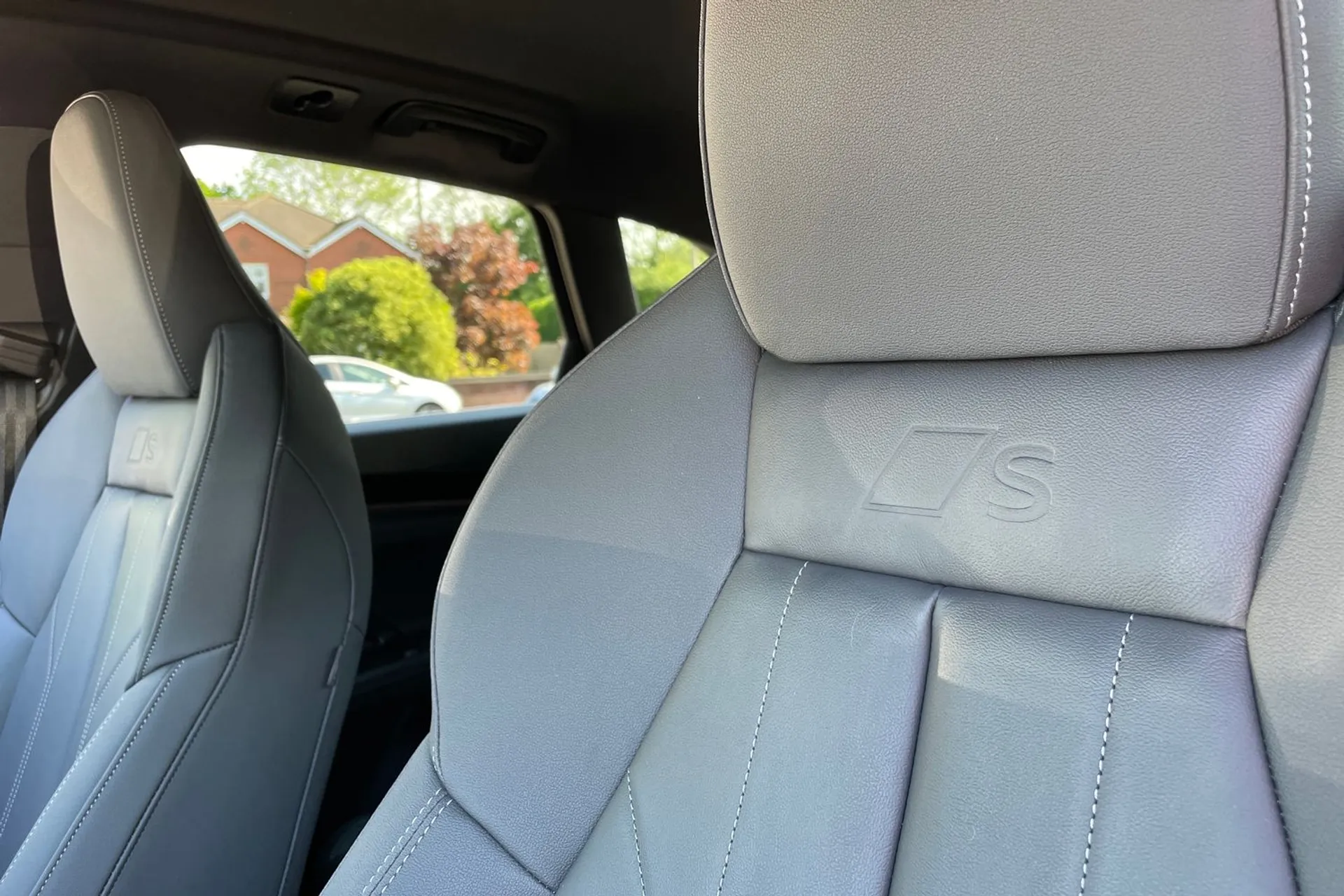 Audi Q5 thumbnail image number 35