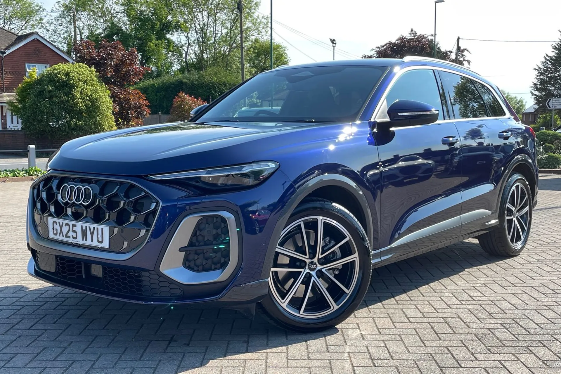 Audi Q5 thumbnail image number 6