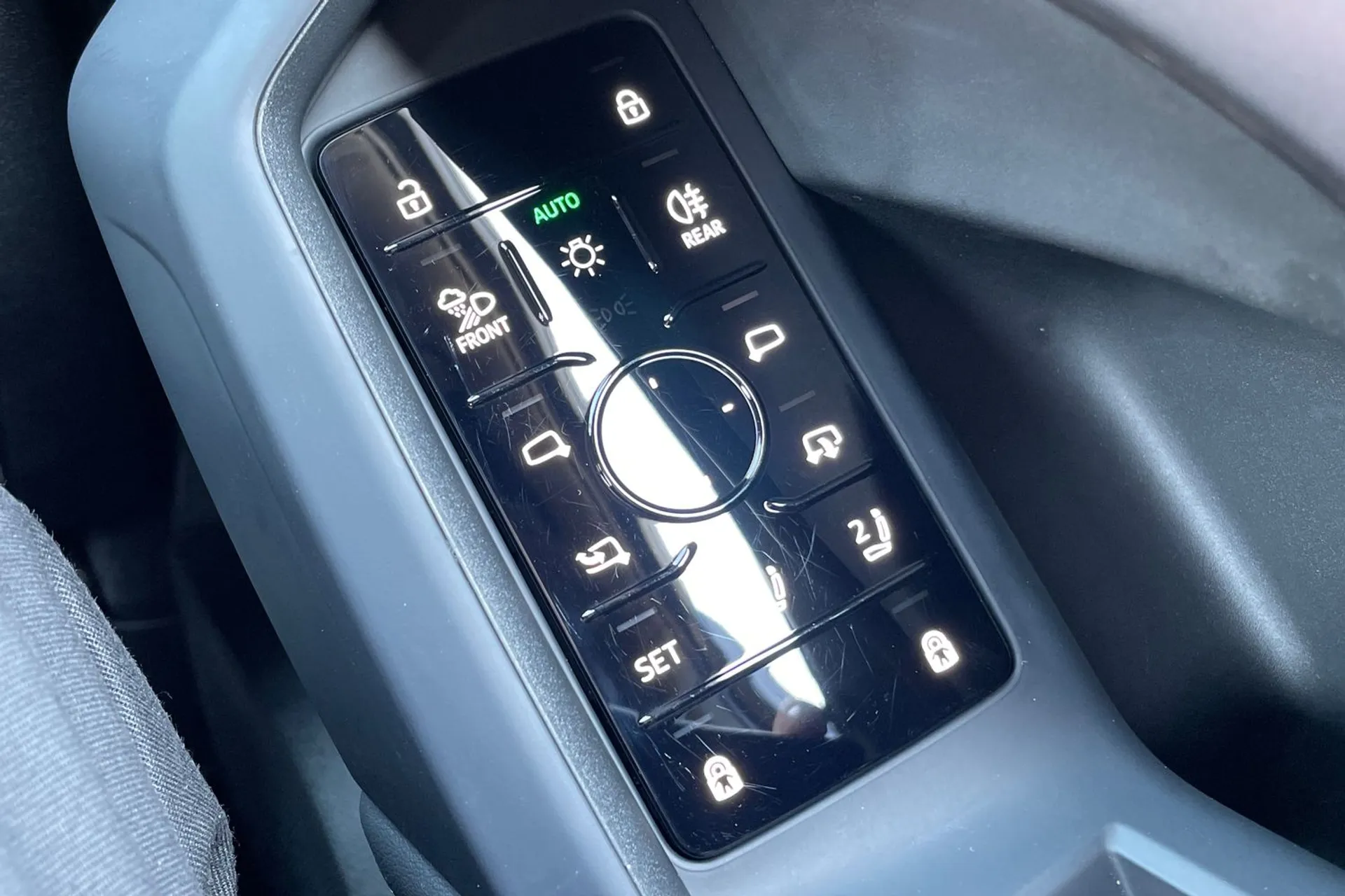 Audi Q5 thumbnail image number 29
