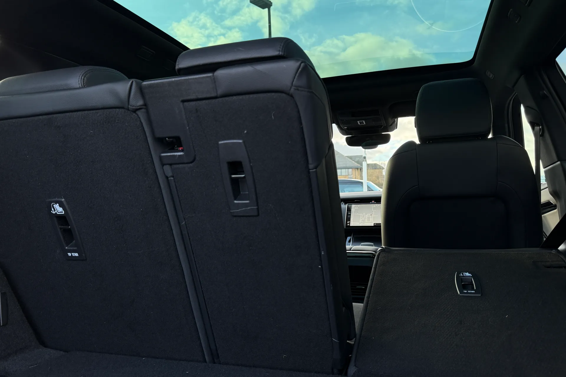 LAND ROVER RANGE ROVER EVOQUE thumbnail image number 35