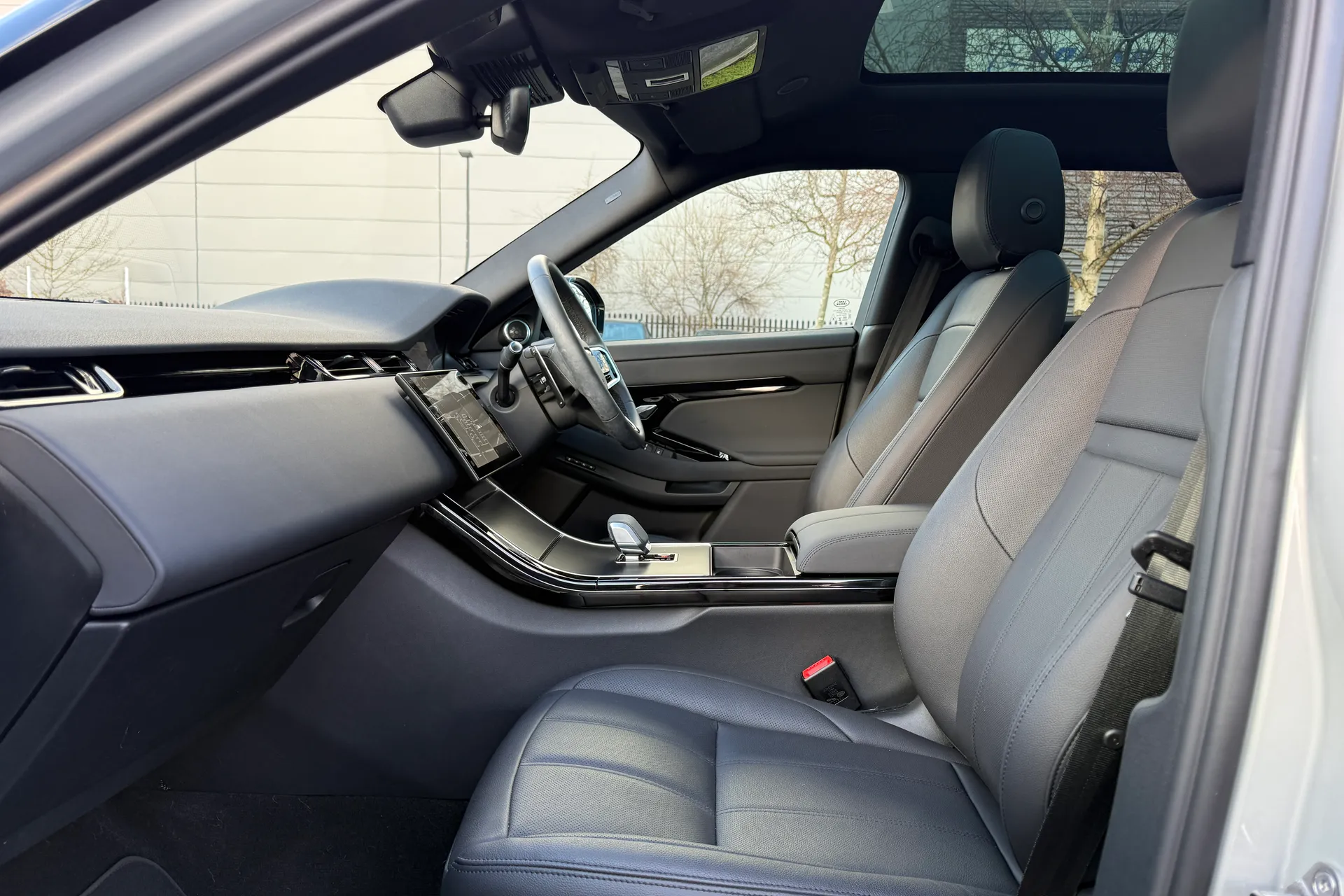 LAND ROVER RANGE ROVER EVOQUE thumbnail image number 44