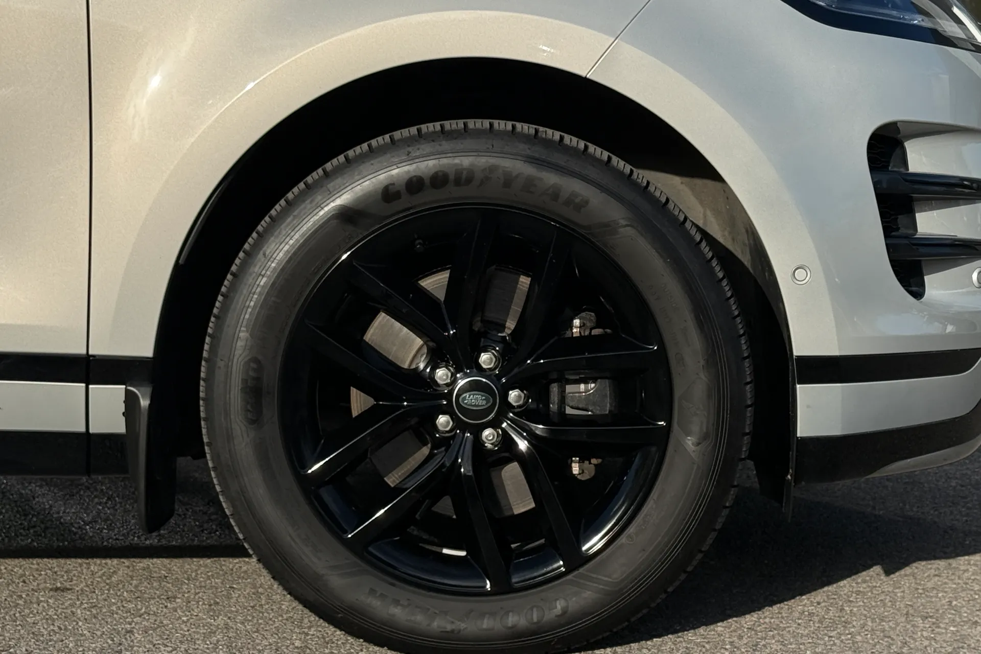 LAND ROVER RANGE ROVER EVOQUE thumbnail image number 22