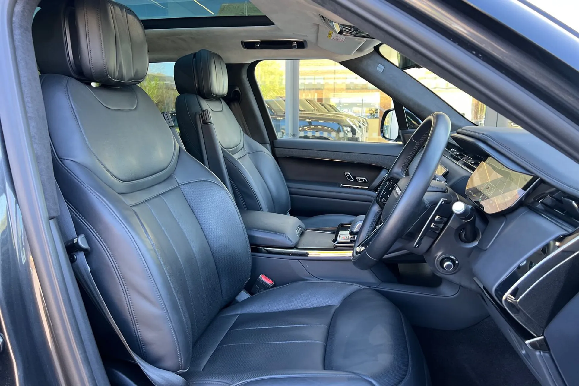 LAND ROVER RANGE ROVER SPORT thumbnail image number 9
