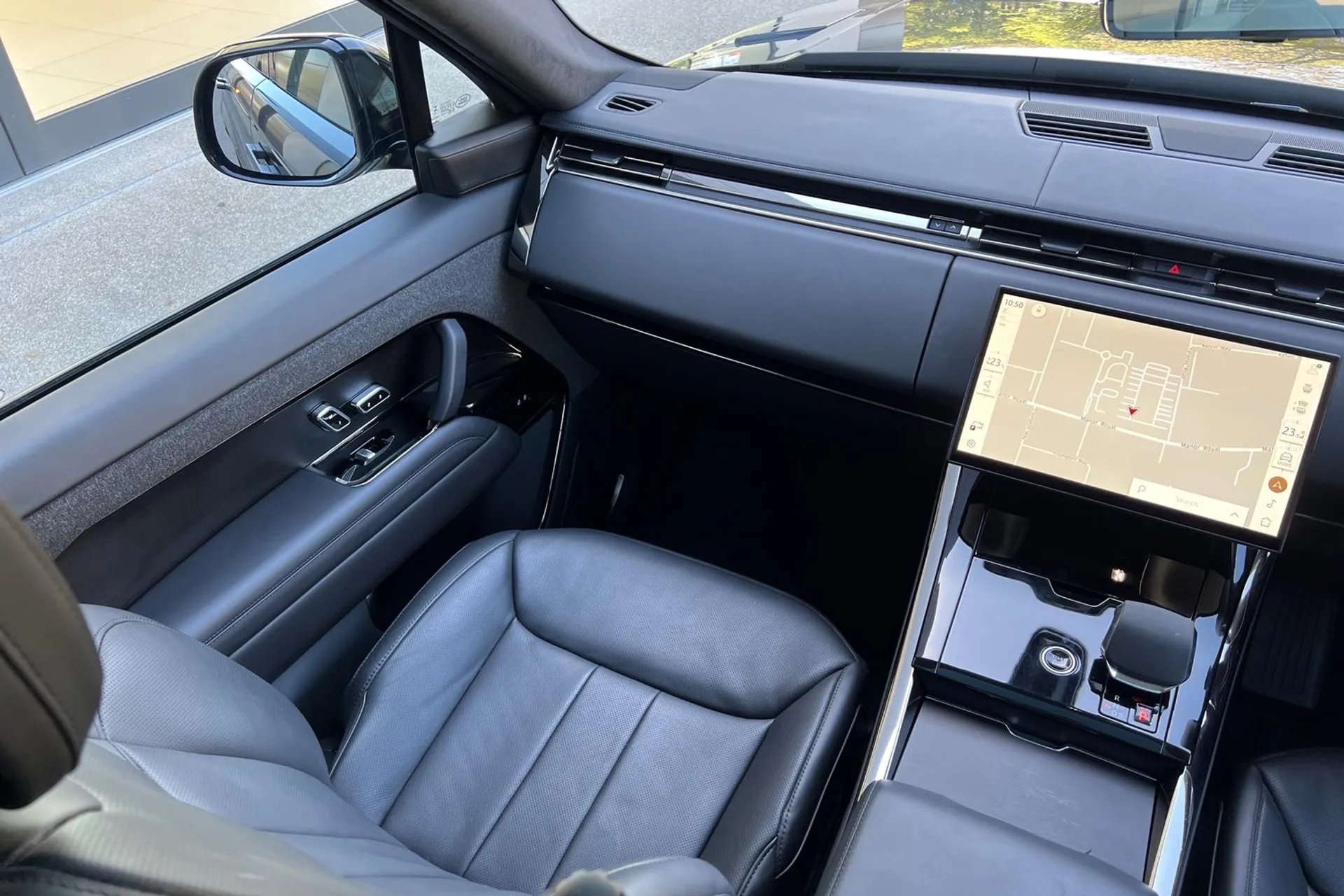 LAND ROVER RANGE ROVER SPORT thumbnail image number 12
