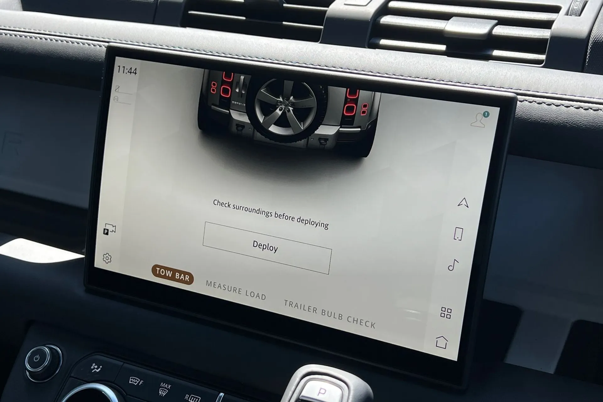 LAND ROVER Defender 110 thumbnail image number 62