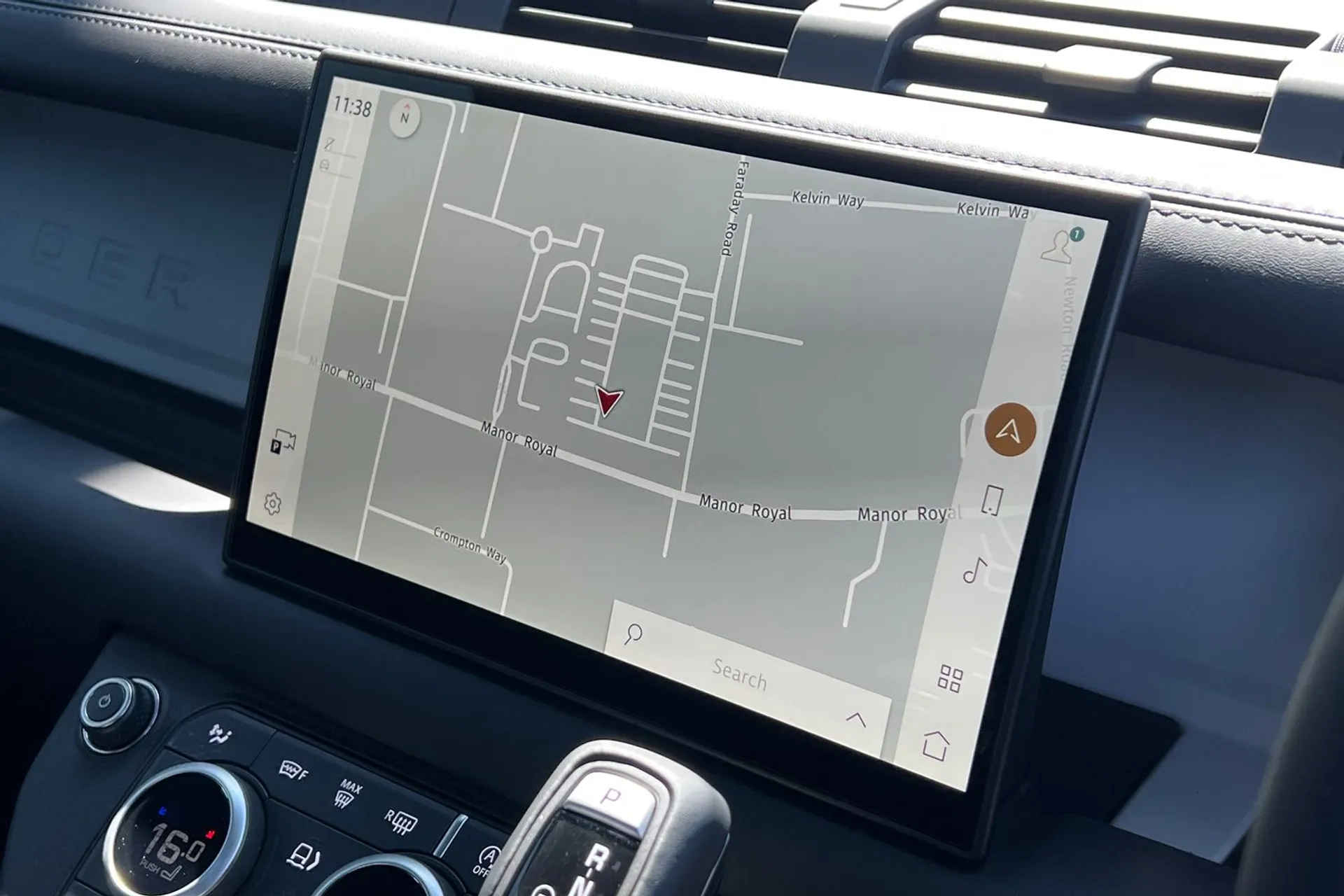 LAND ROVER Defender 110 thumbnail image number 5