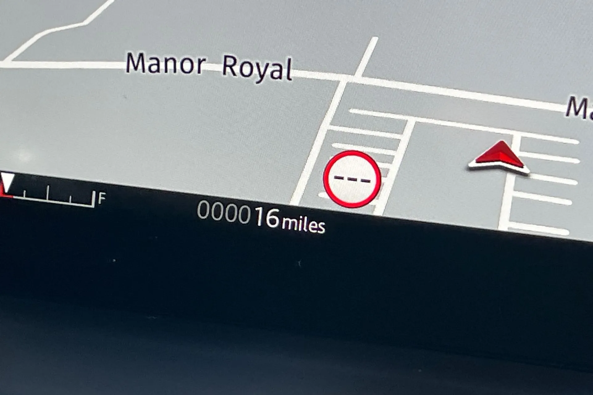 LAND ROVER Defender 110 thumbnail image number 68