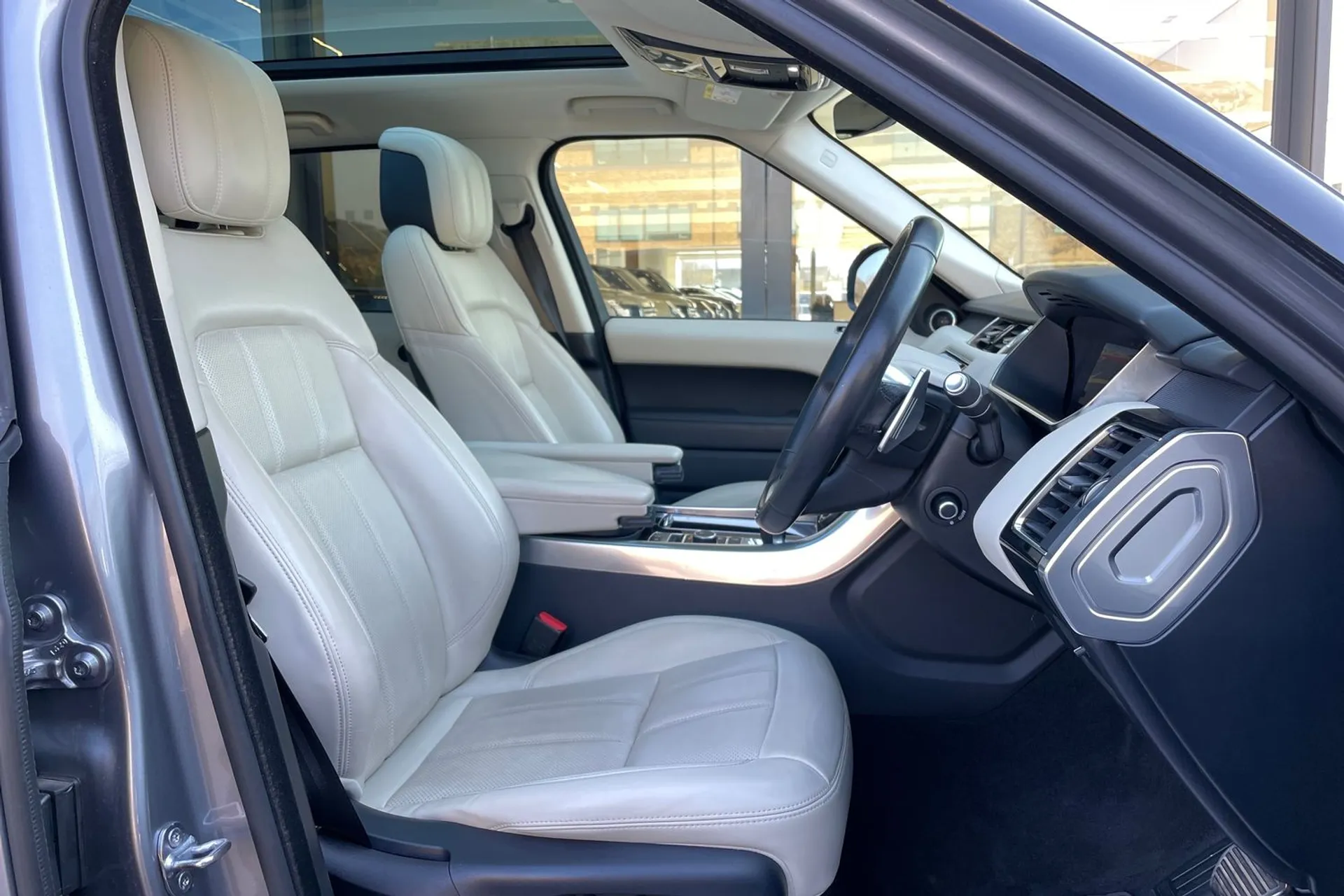 LAND ROVER RANGE ROVER SPORT thumbnail image number 33