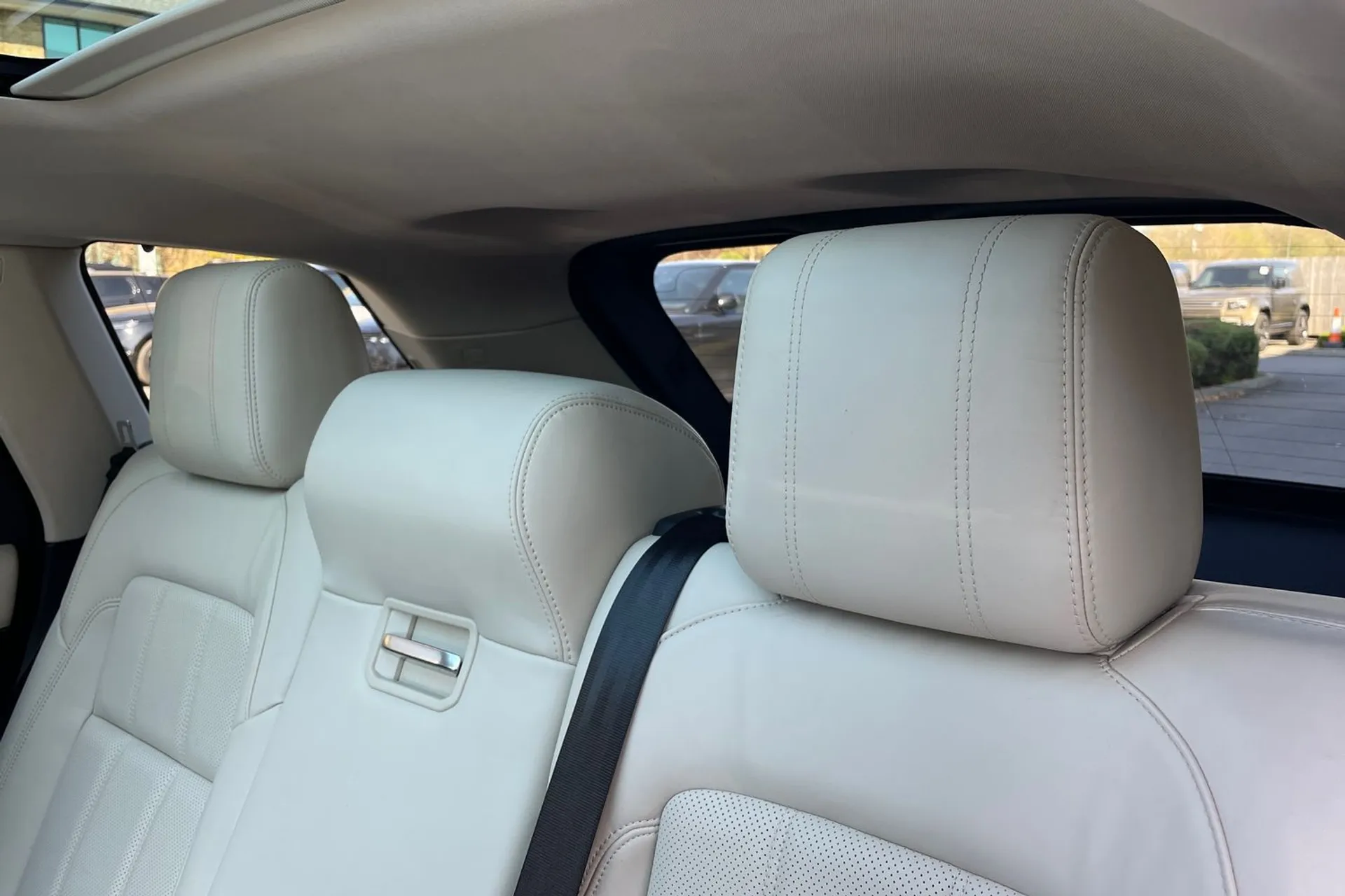 LAND ROVER RANGE ROVER SPORT thumbnail image number 31