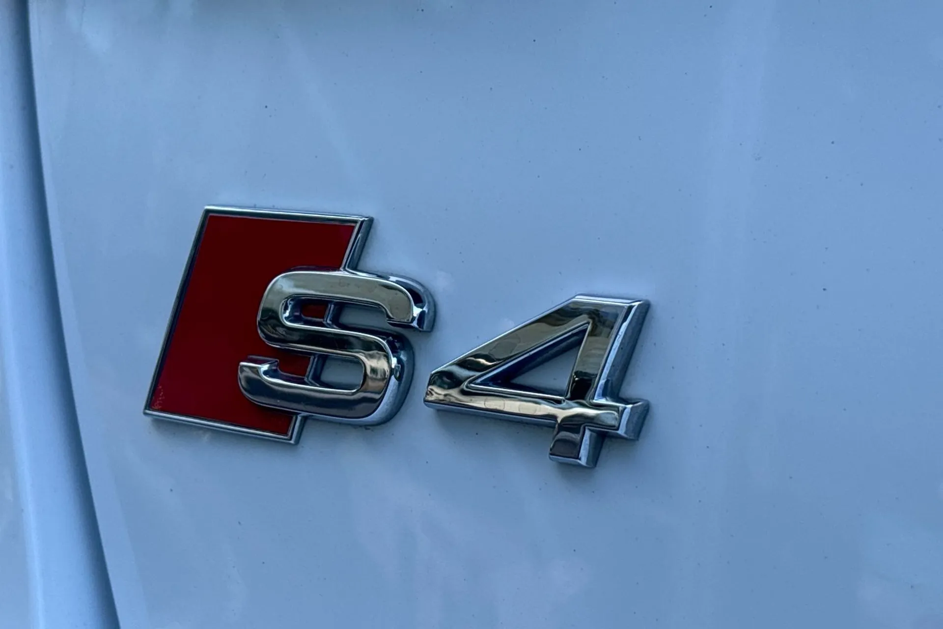 Audi A4 thumbnail image number 49