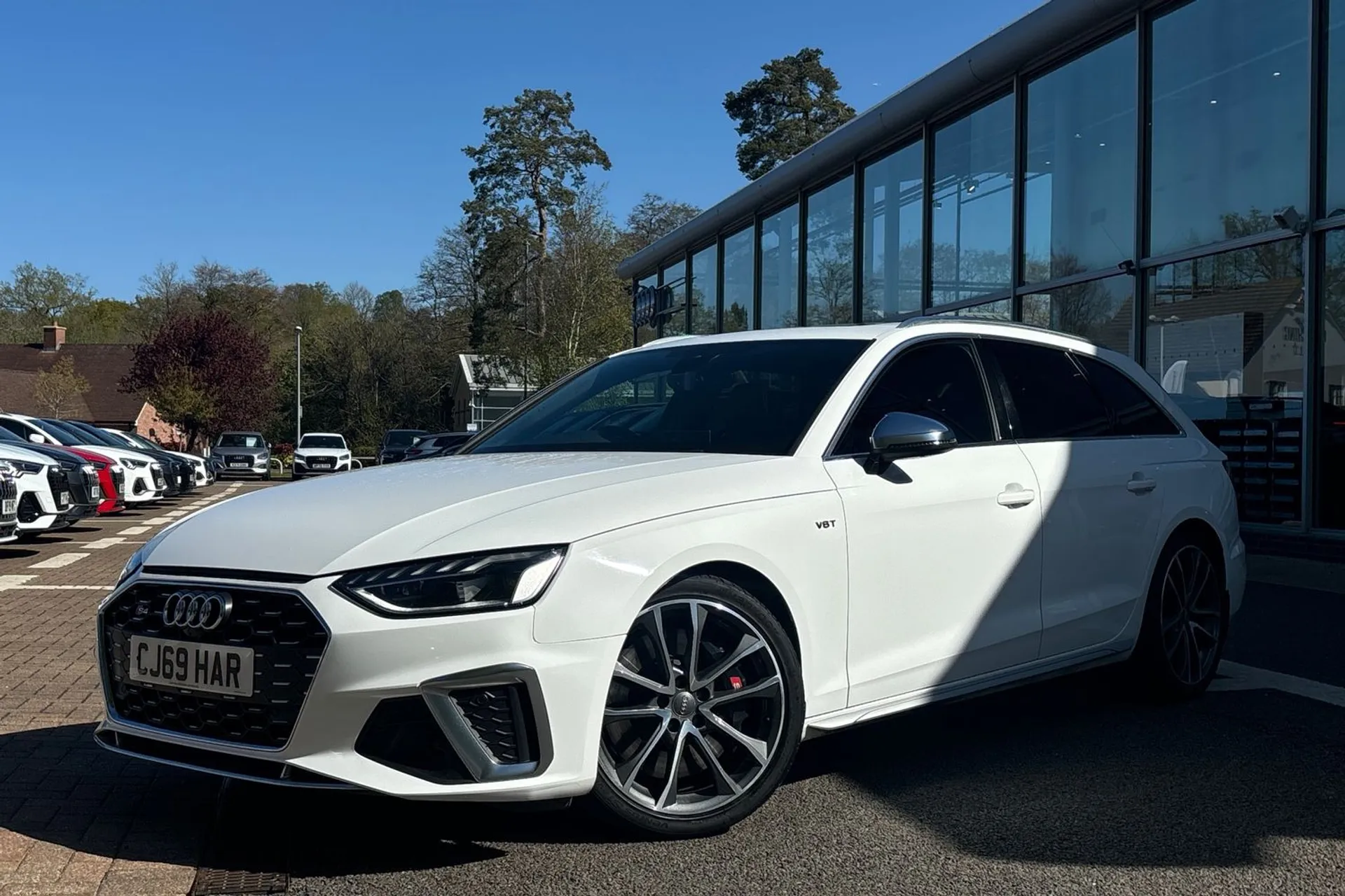 Audi A4 thumbnail image number 11
