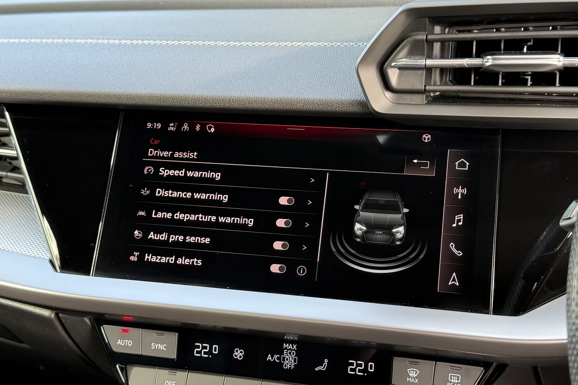 Audi A3 thumbnail image number 18