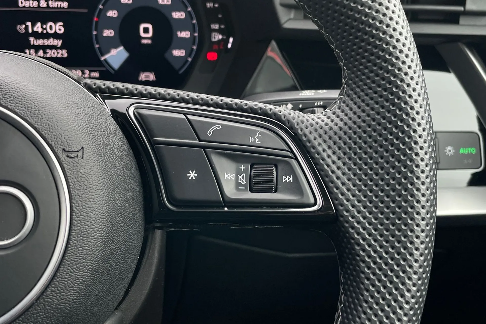 Audi A3 thumbnail image number 41