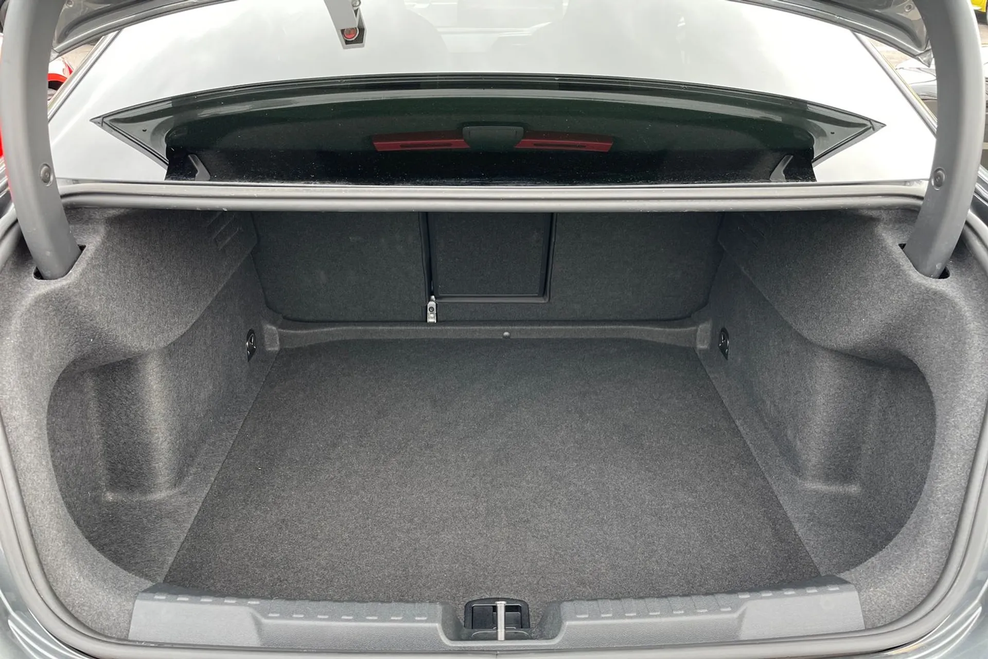 Audi A3 thumbnail image number 18
