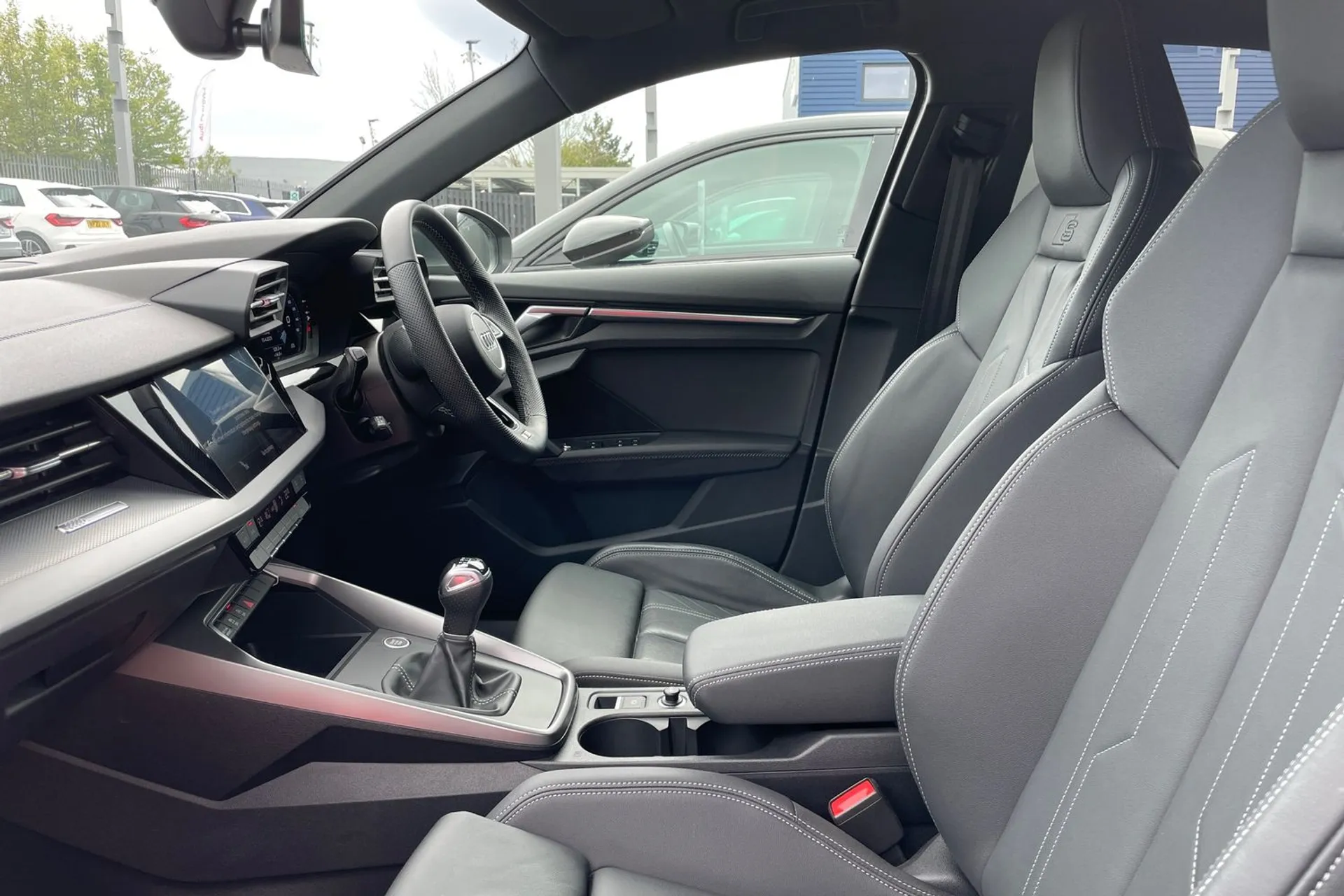 Audi A3 thumbnail image number 27