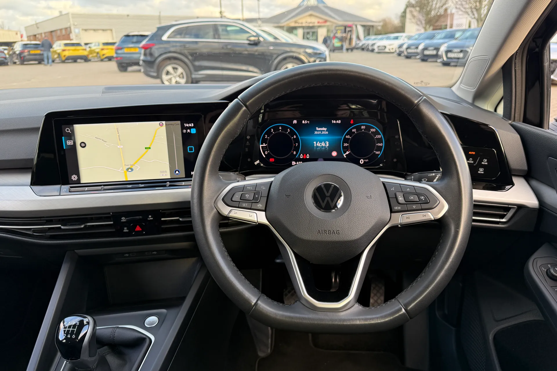 VOLKSWAGEN GOLF thumbnail image number 7