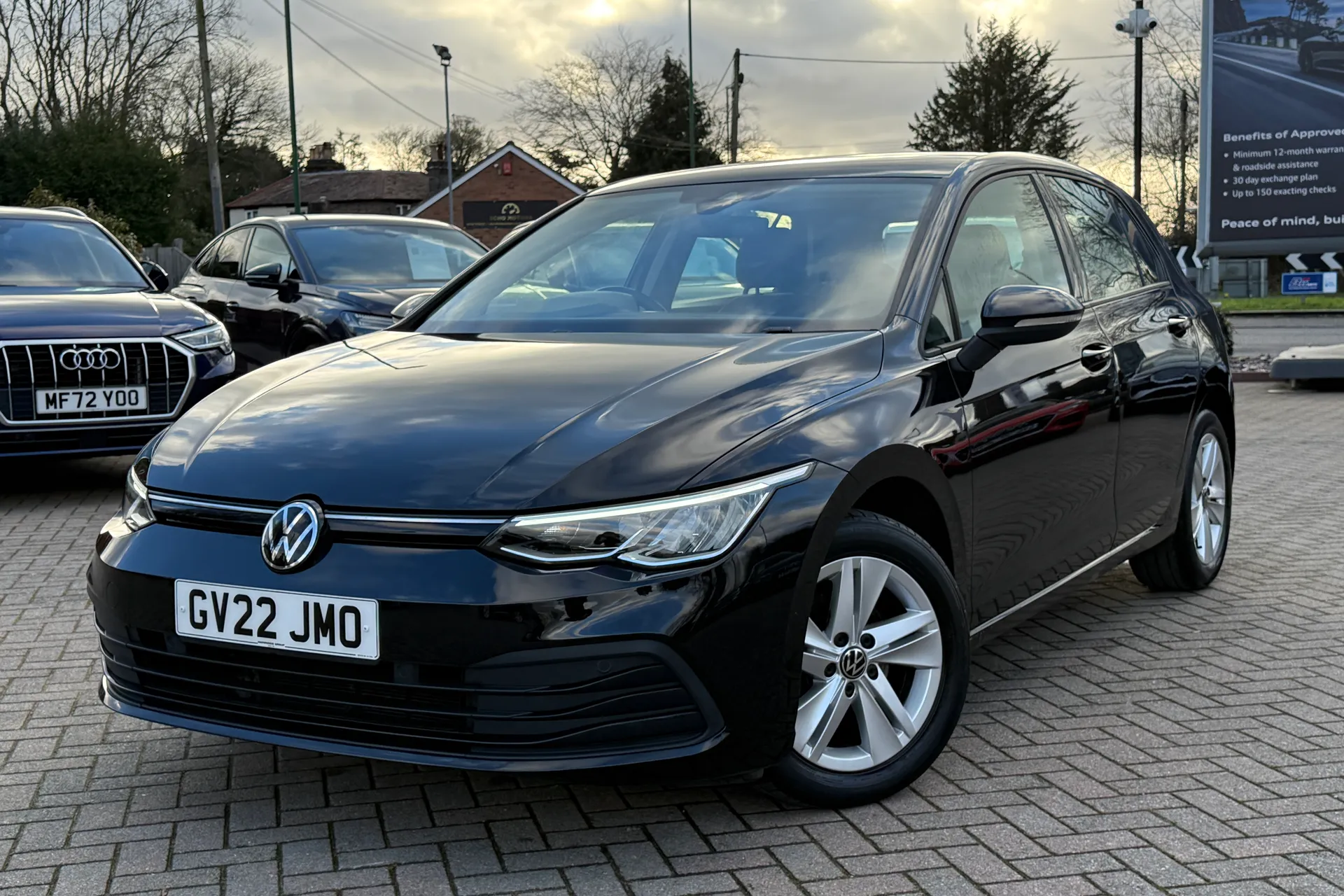 VOLKSWAGEN GOLF thumbnail image number 22