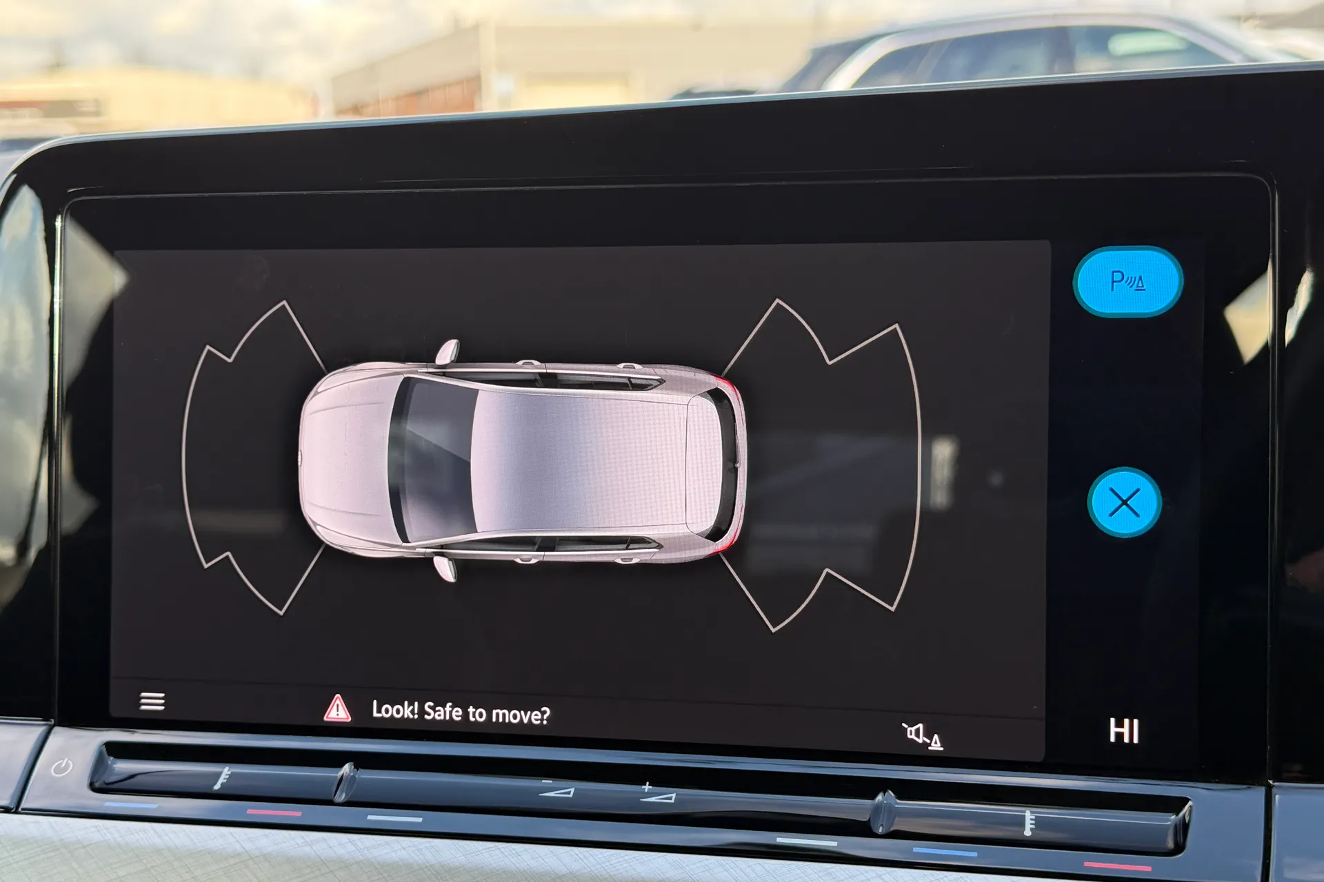 VOLKSWAGEN GOLF thumbnail image number 4