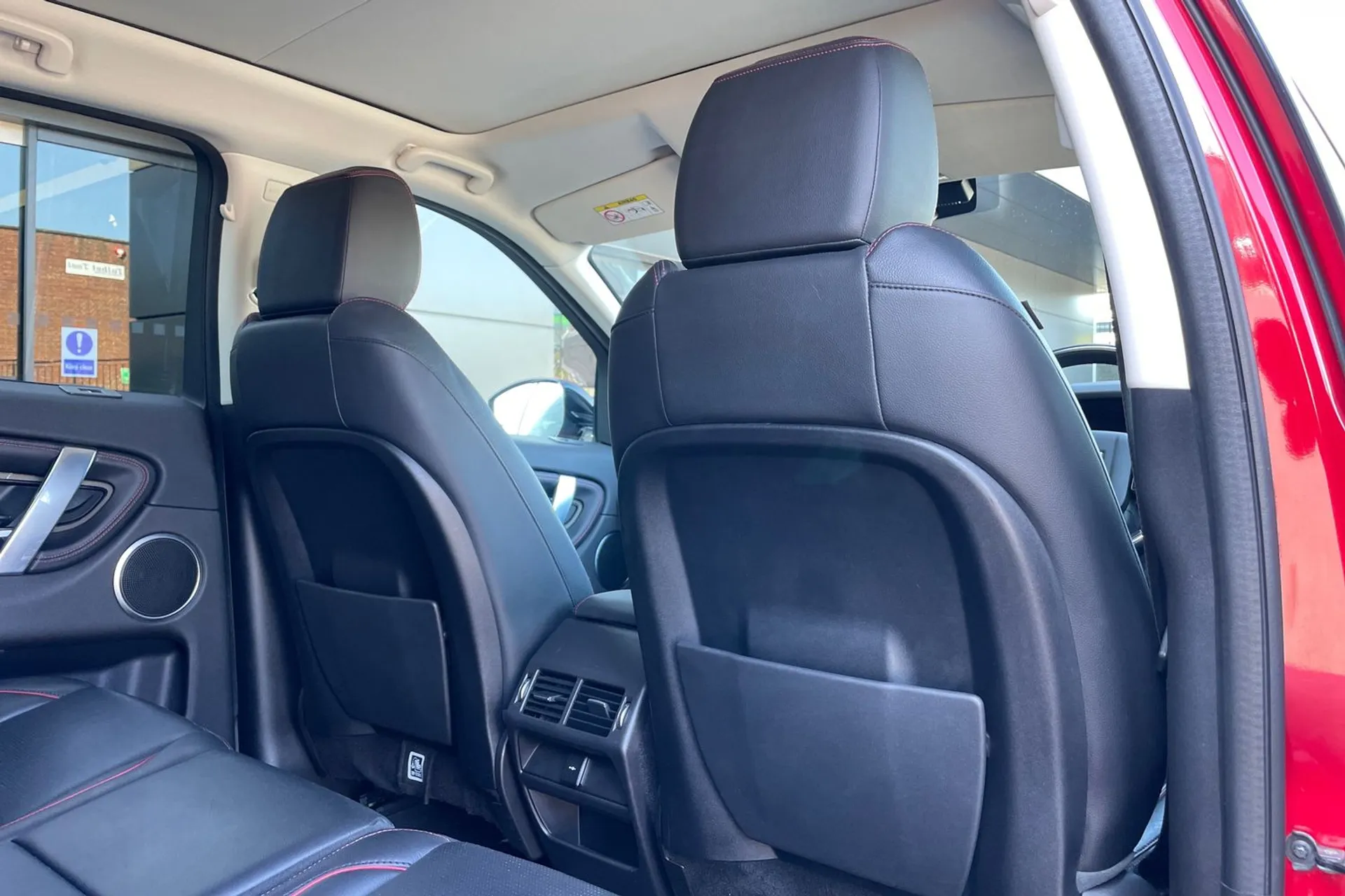 LAND ROVER DISCOVERY SPORT thumbnail image number 33
