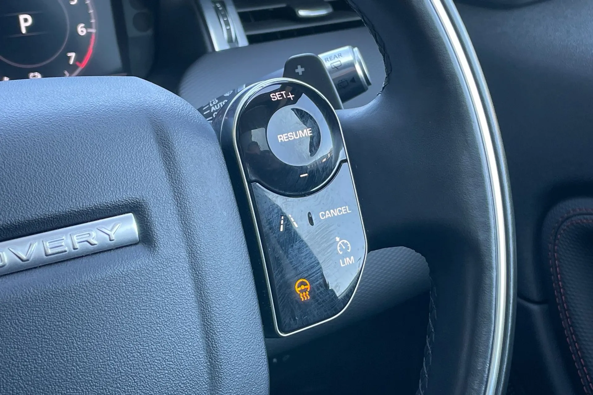LAND ROVER DISCOVERY SPORT thumbnail image number 45