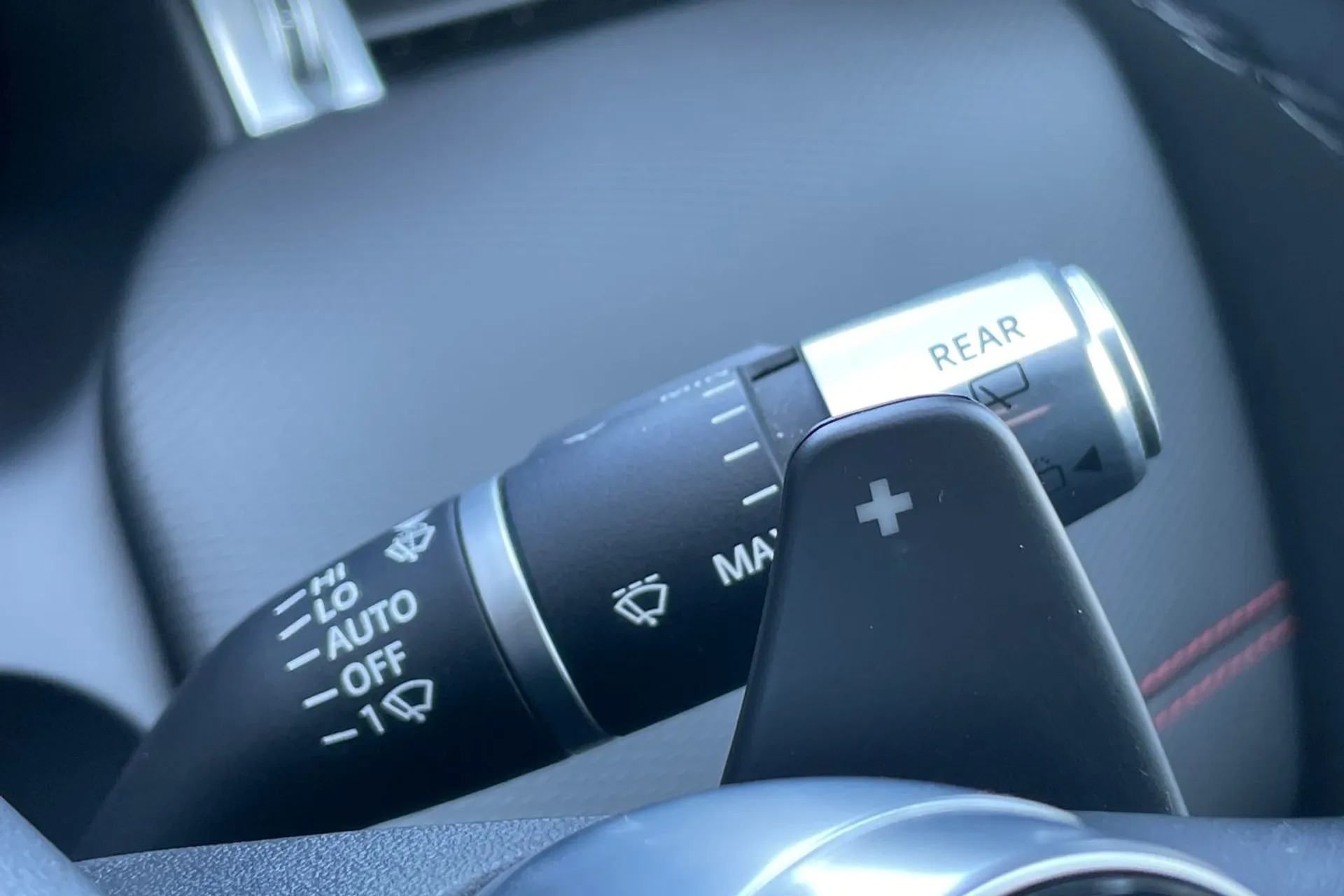 LAND ROVER DISCOVERY SPORT thumbnail image number 59