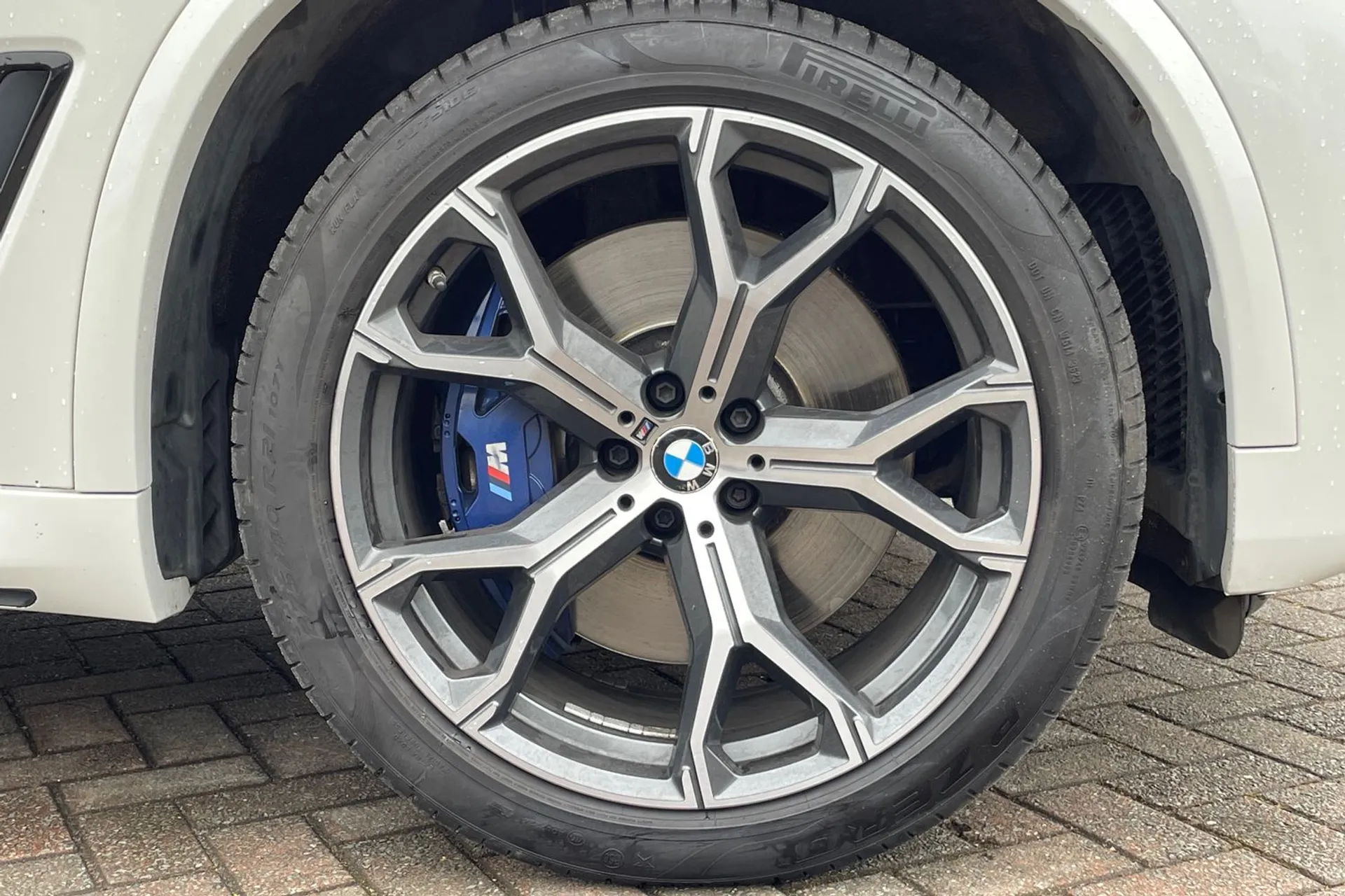 BMW X5 thumbnail image number 8