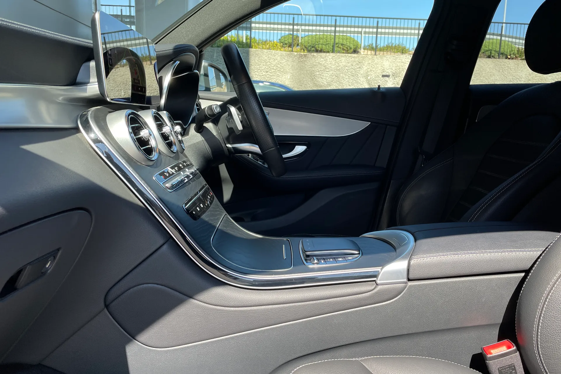 MERCEDES-BENZ GLC COUPE thumbnail image number 33