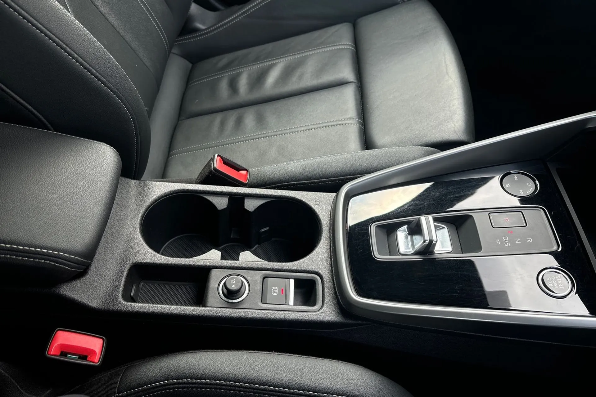 Audi A3 thumbnail image number 43