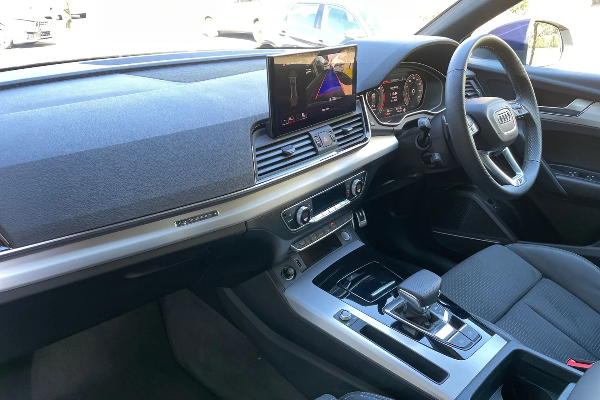 Audi Q5 thumbnail image number 26