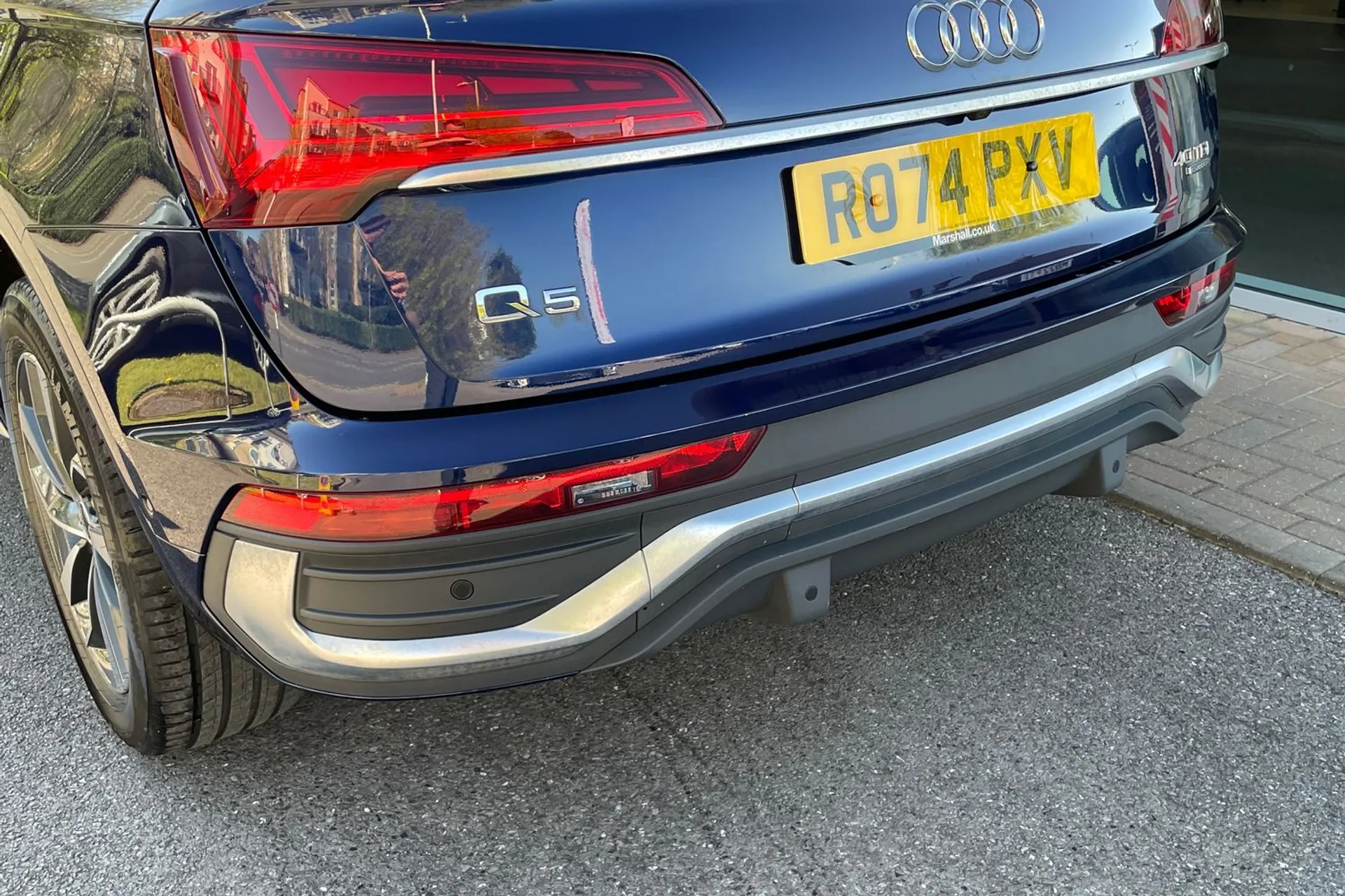 Audi Q5 thumbnail image number 16
