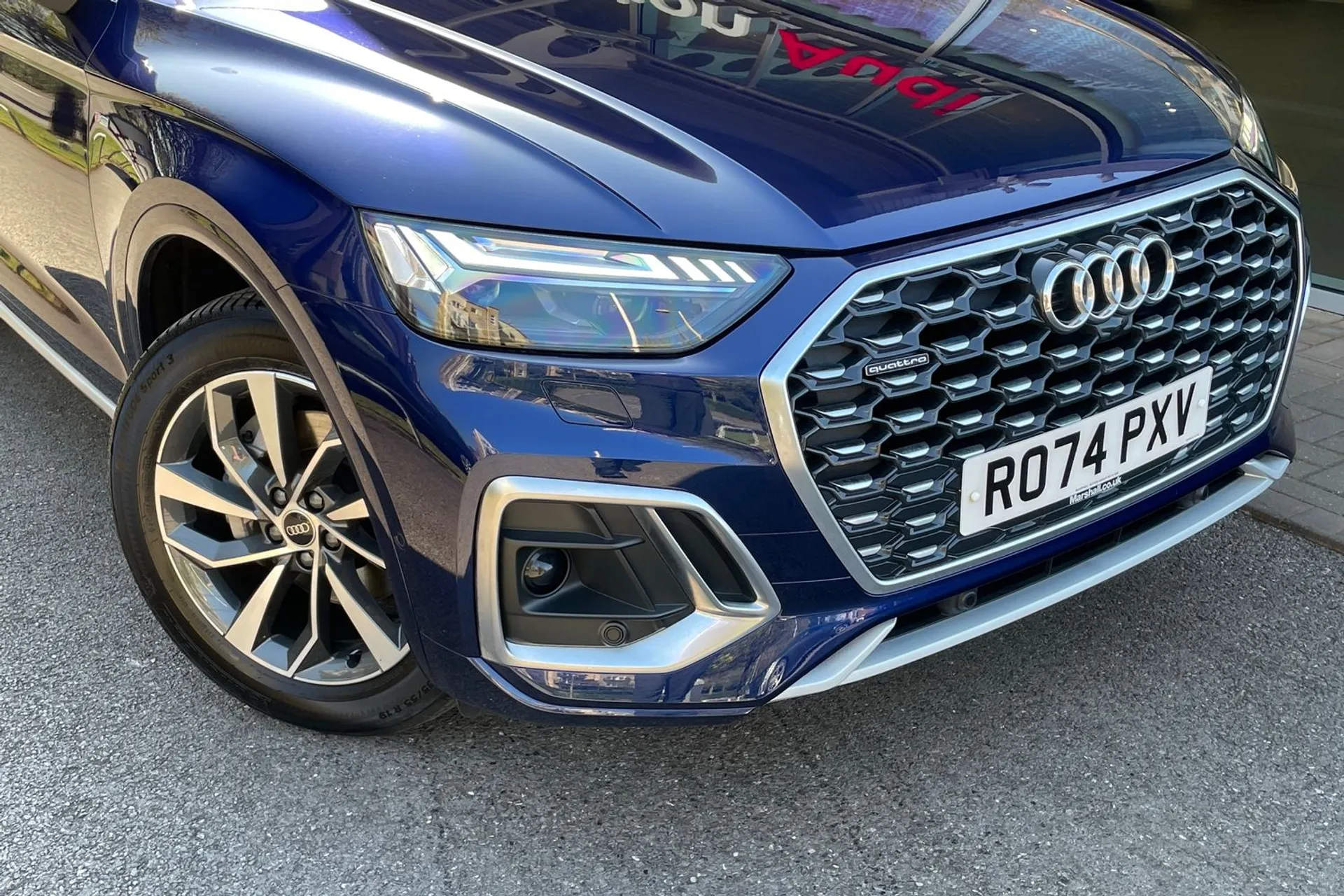 Audi Q5 thumbnail image number 15