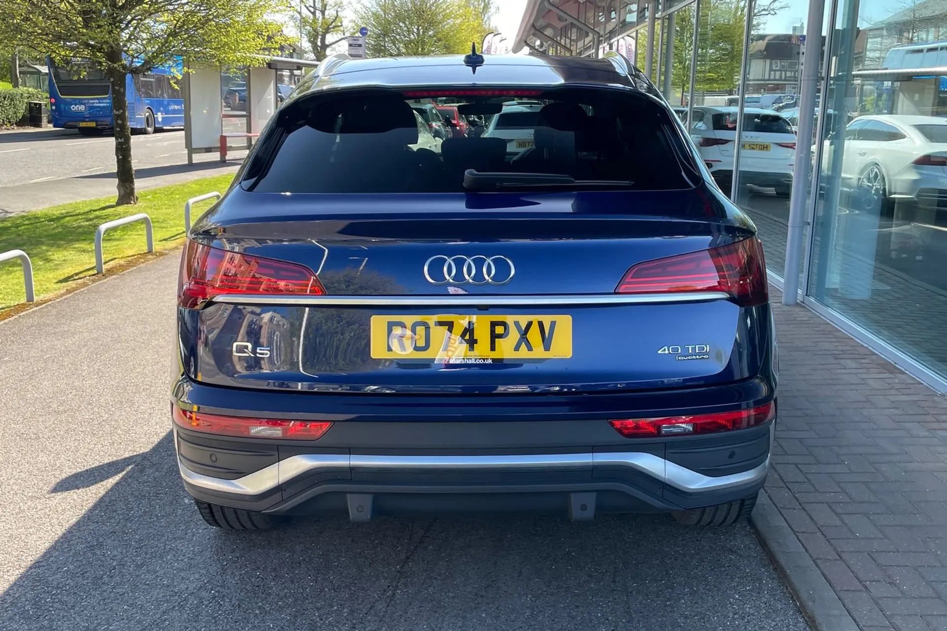 Audi Q5 thumbnail image number 6
