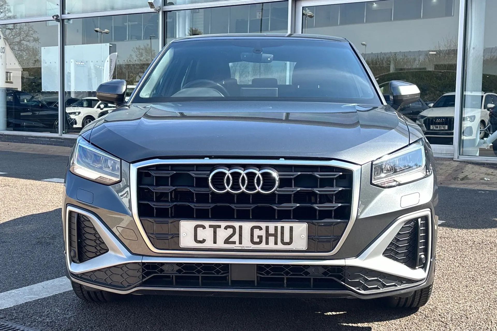 Audi Q2 thumbnail image number 11