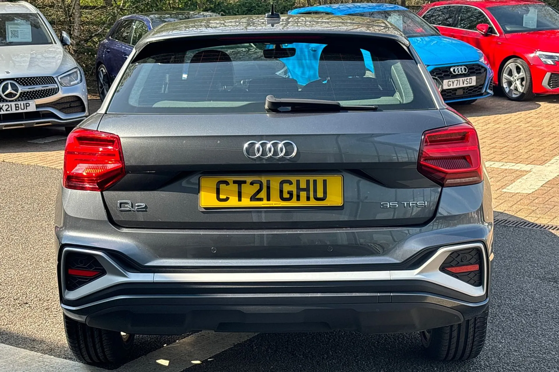 Audi Q2 thumbnail image number 7