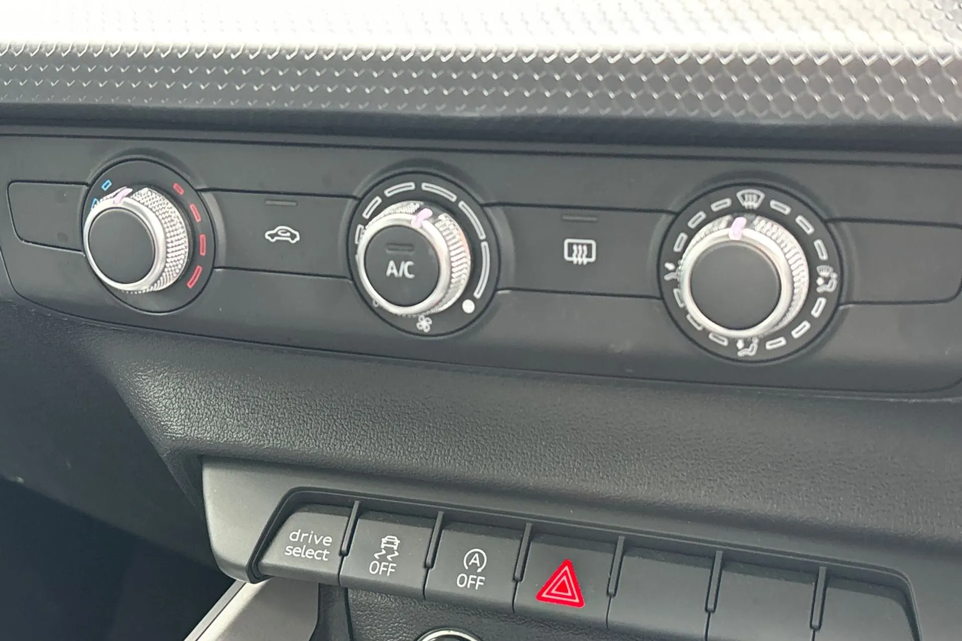 Audi A1 thumbnail image number 39