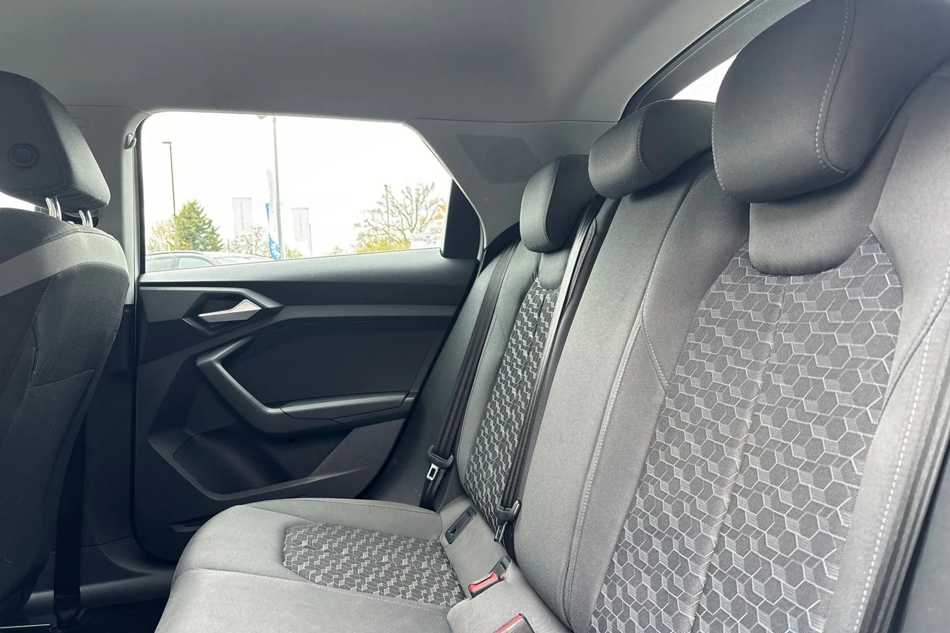 Audi A1 thumbnail image number 29
