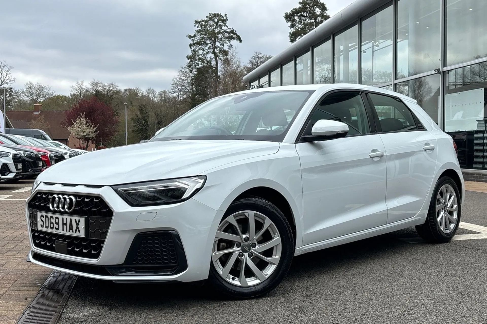 Audi A1 thumbnail image number 10