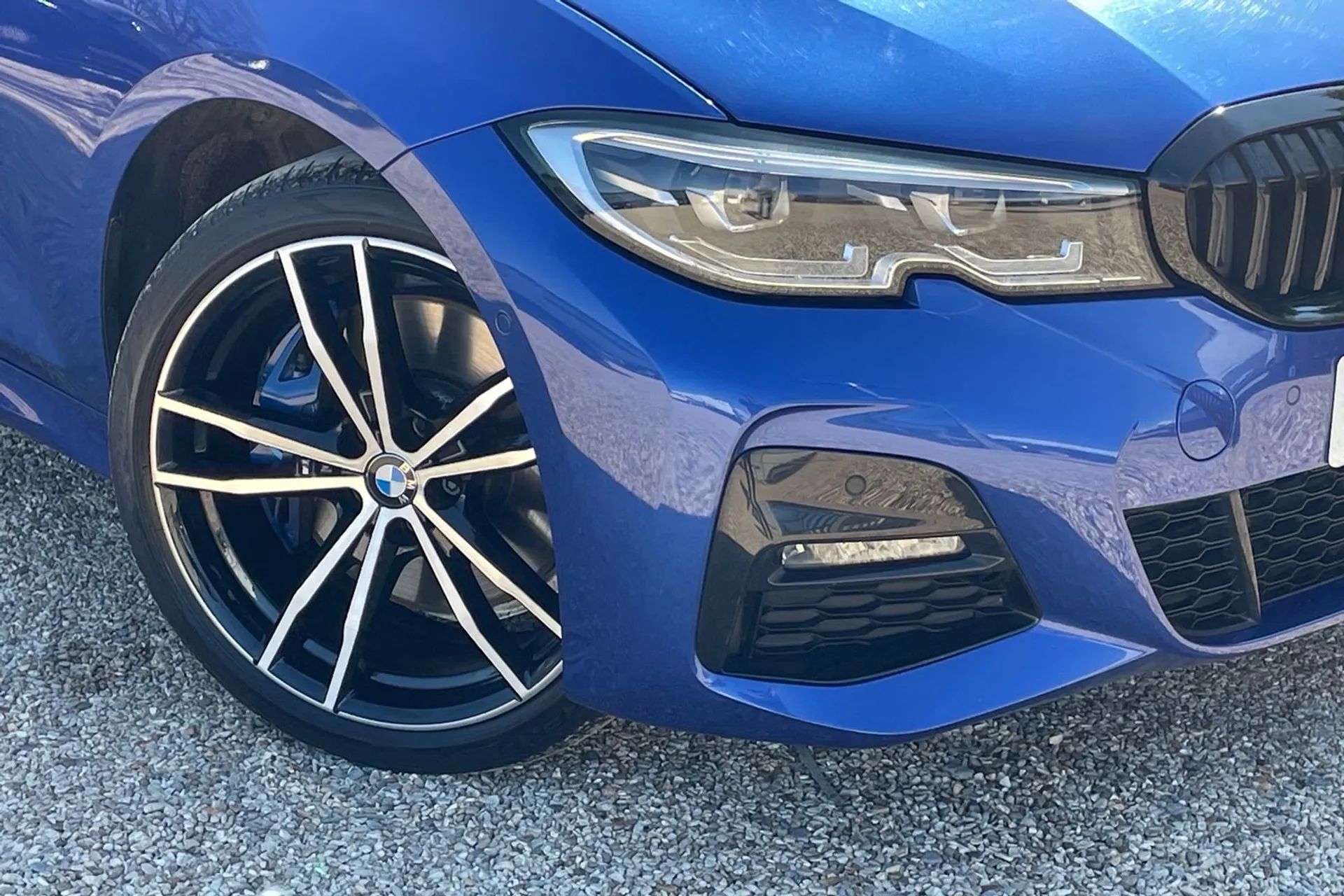 BMW 3 SERIES thumbnail image number 7