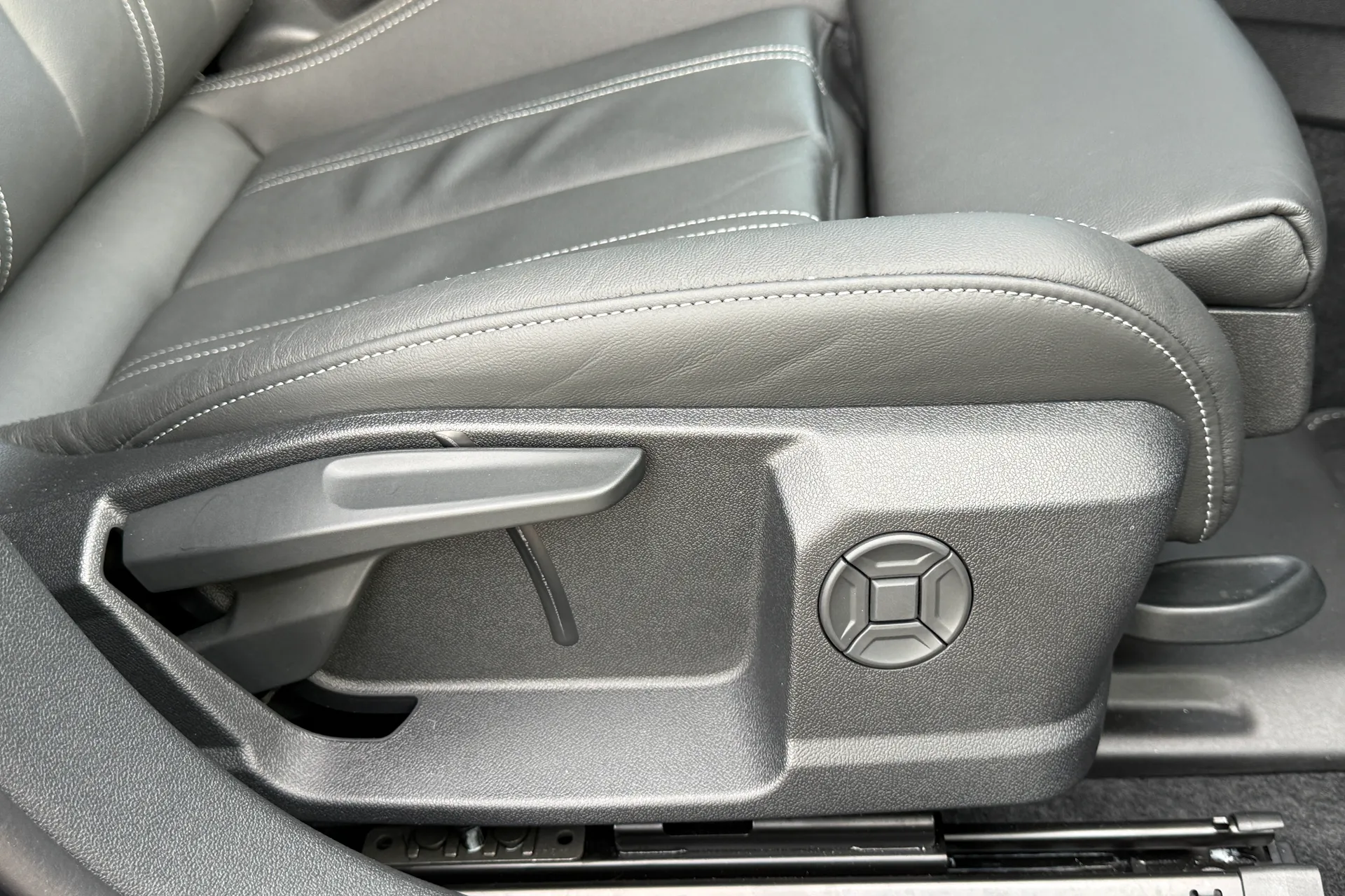 Audi A3 thumbnail image number 35